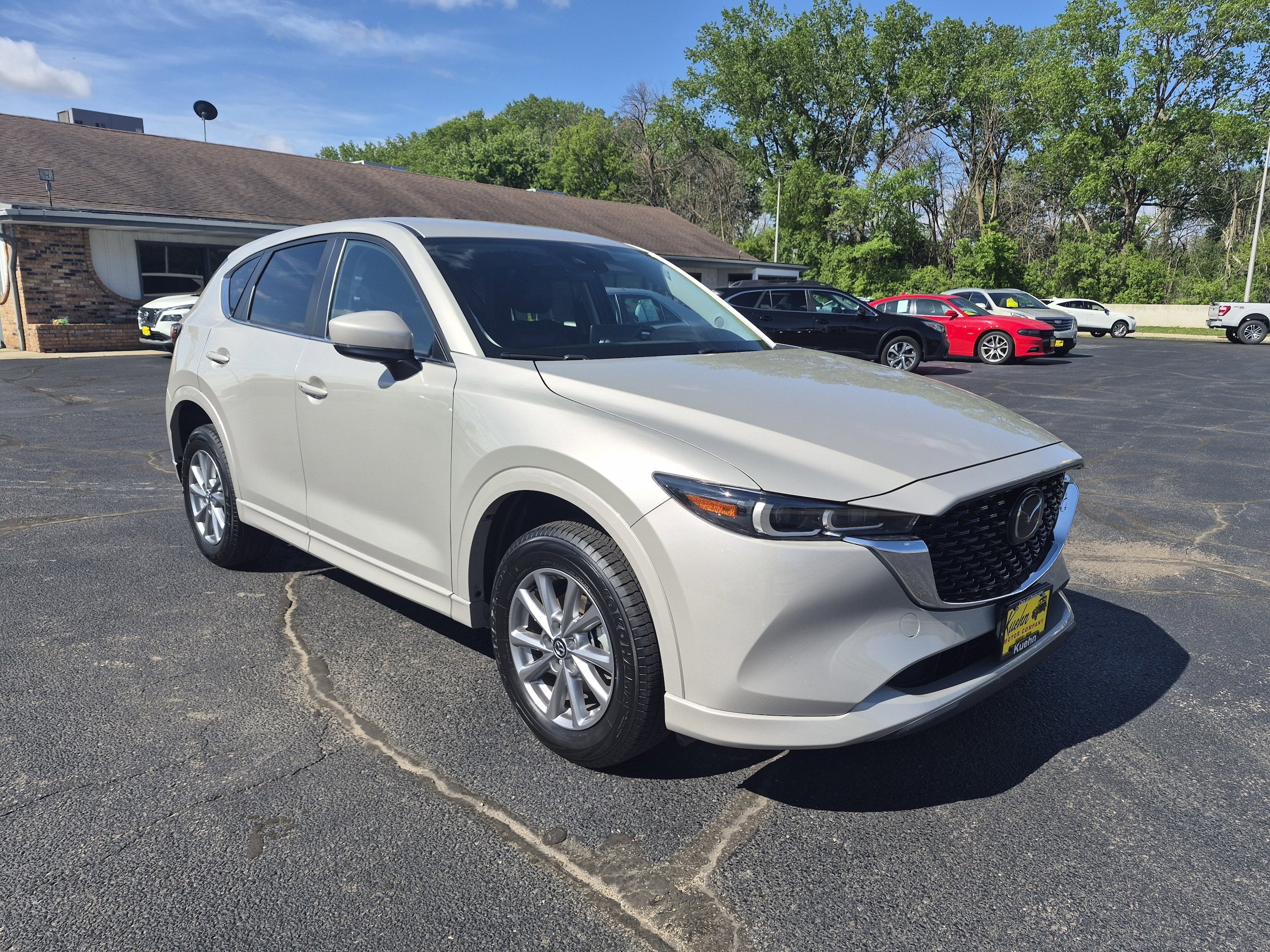 Vehicle Image 2