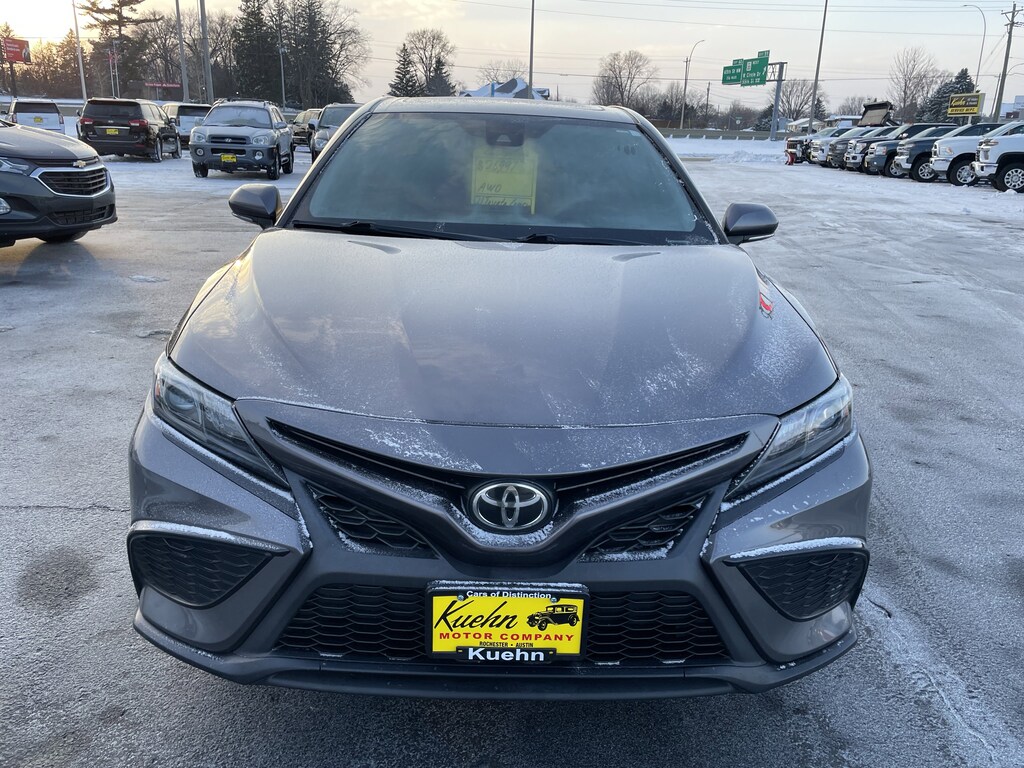 Used 2021 Toyota Camry SE Sedan
