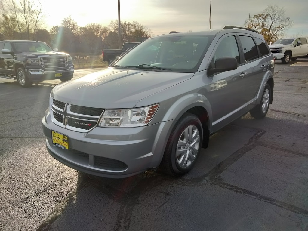 Used 2018 Dodge Journey SE SUV