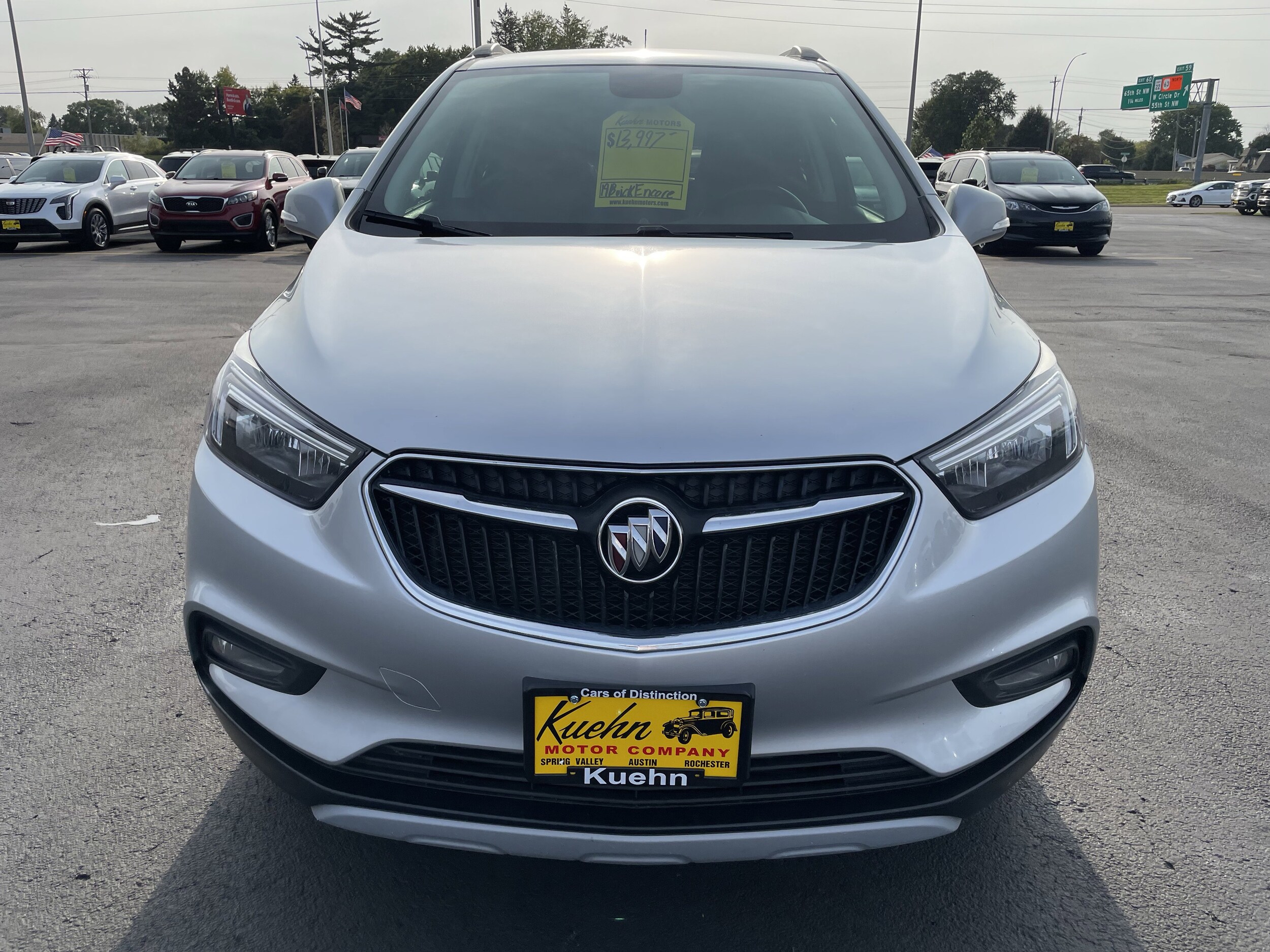 2019 Buick Encore Sport Touring photo 3
