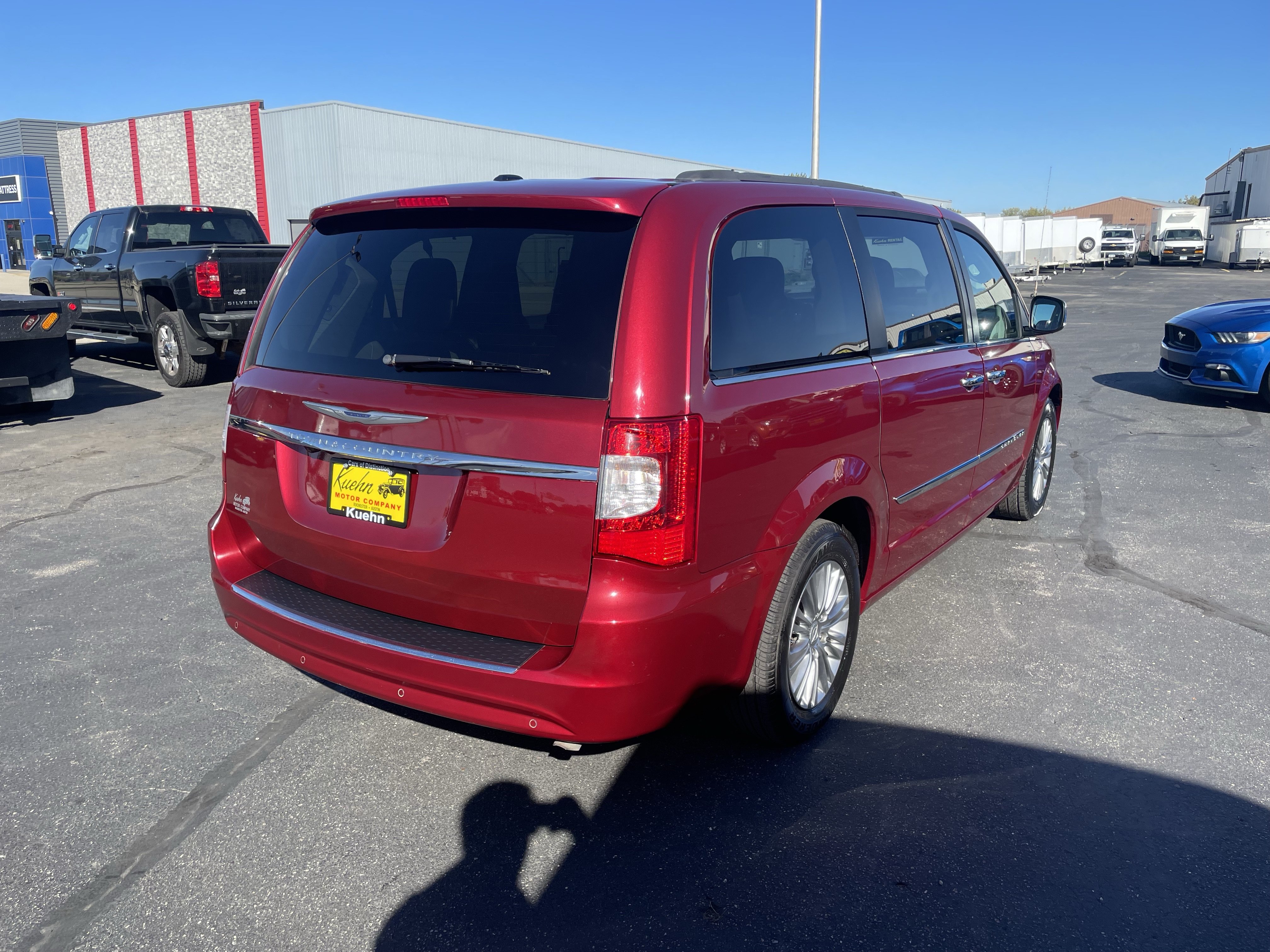 Used 2015 Chrysler Town & Country Touring-L Van