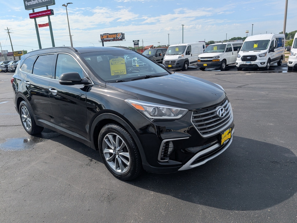 Used 2017 Hyundai Santa Fe Limited SUV