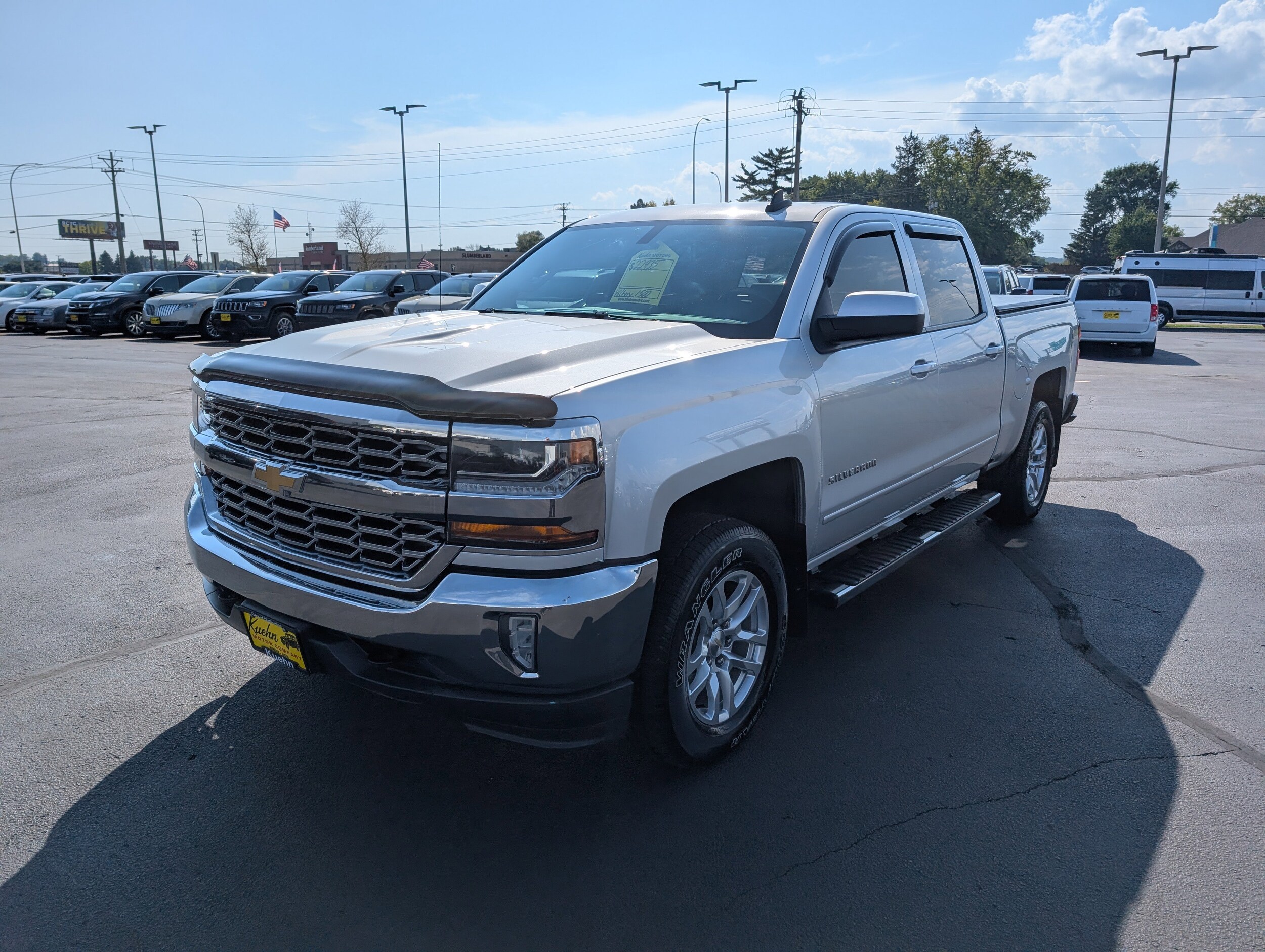 2016 Chevrolet Silverado 1500 LT photo 4