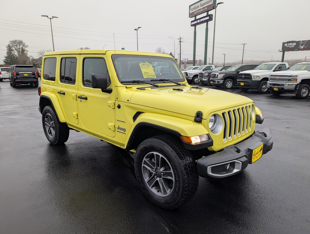 Used 2023 Jeep Wrangler 4-DOOR SAHARA 4X4 SUV