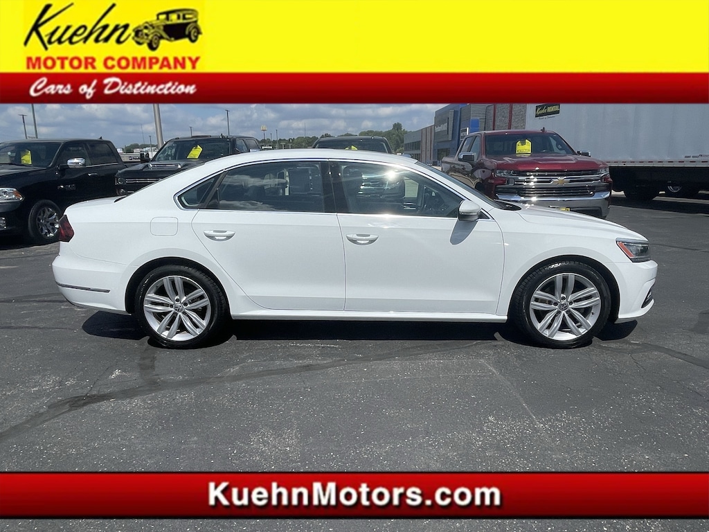 Used 2018 Volkswagen Passat 2.0T SE Sedan