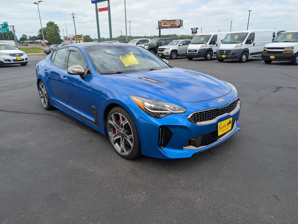 Used 2020 Kia Stinger GT2 Sedan