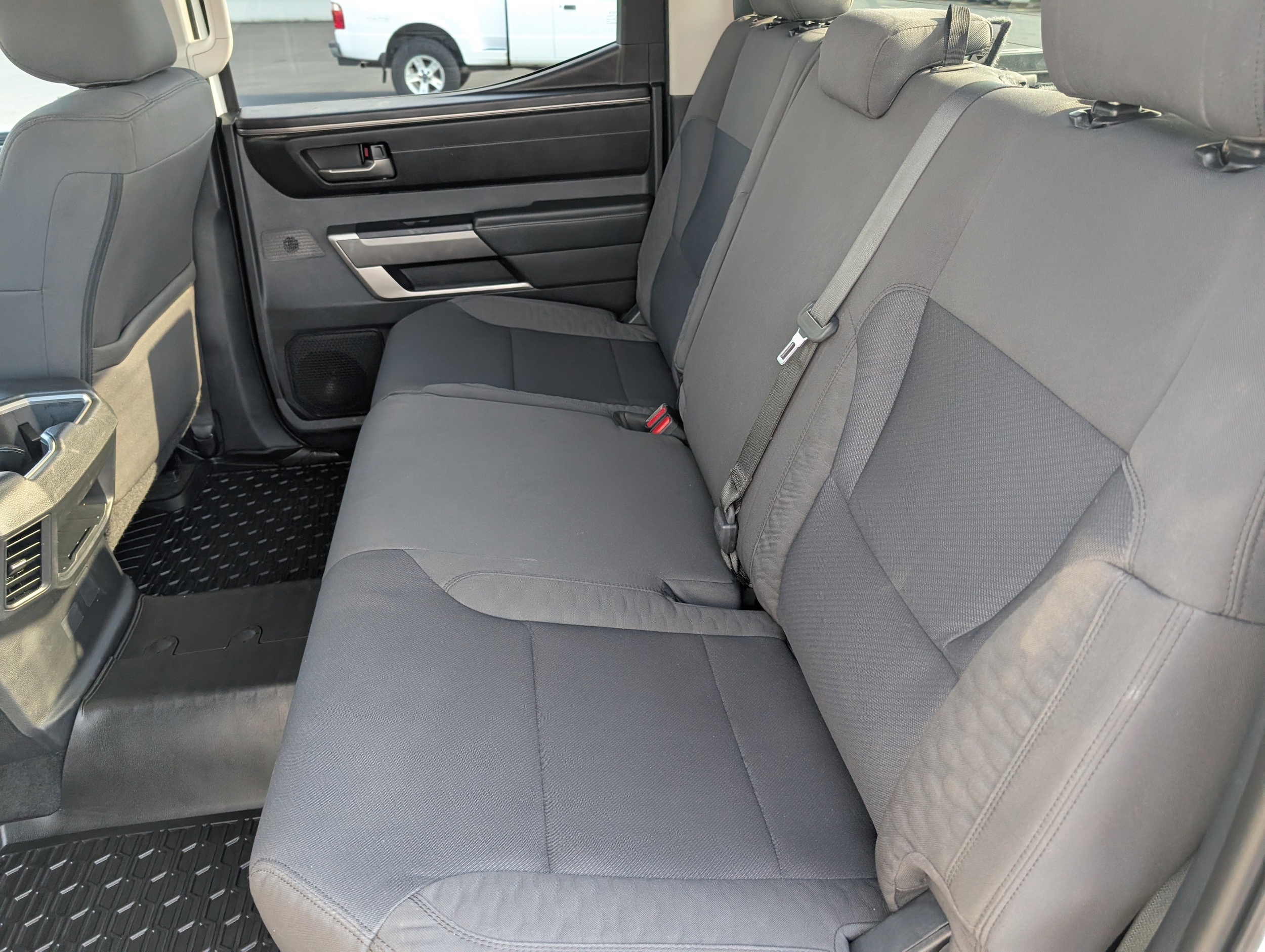 2022 Toyota Tundra SR5 - Photo 25