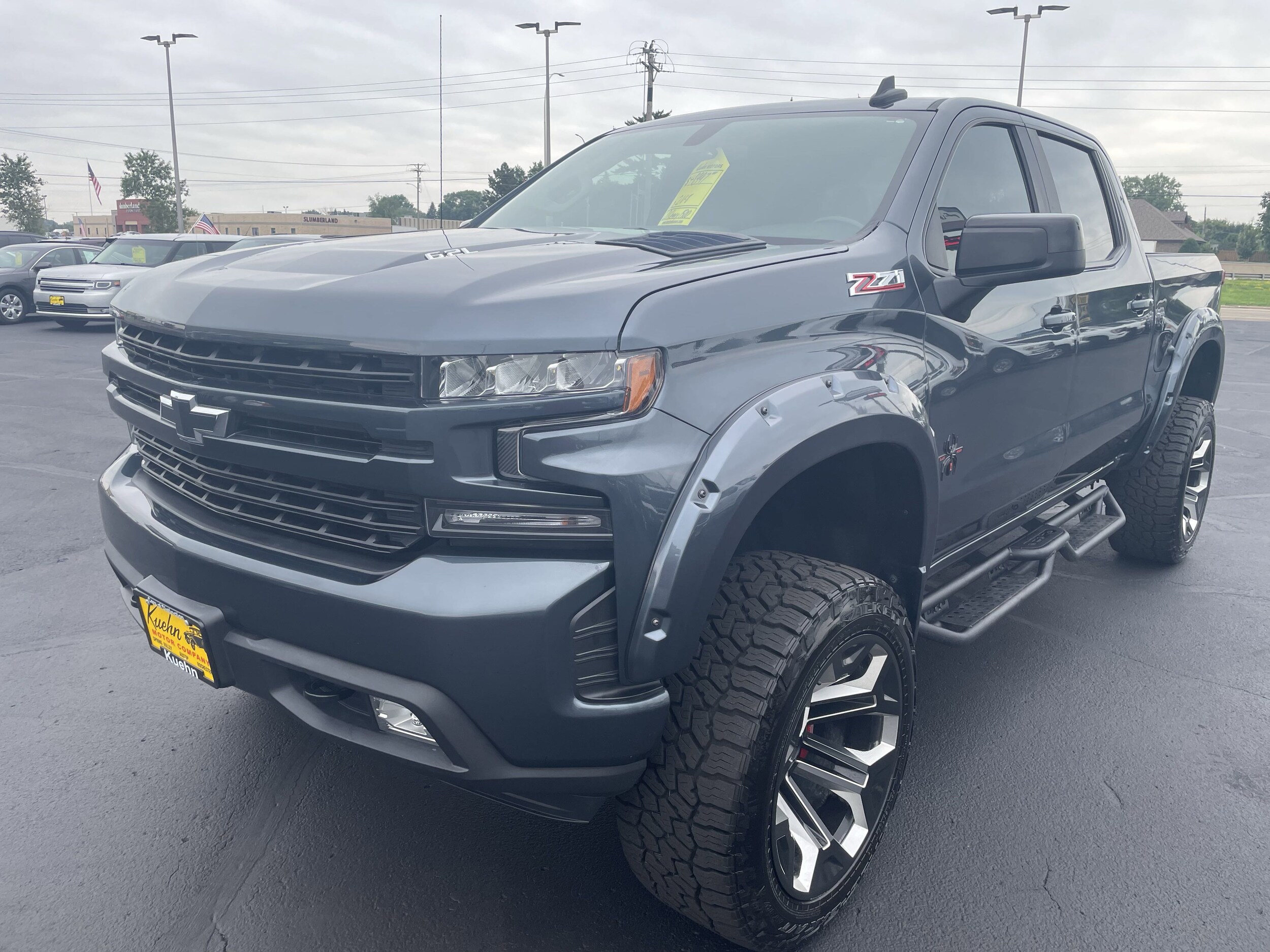 2020 Chevrolet Silverado 1500 RST photo 4
