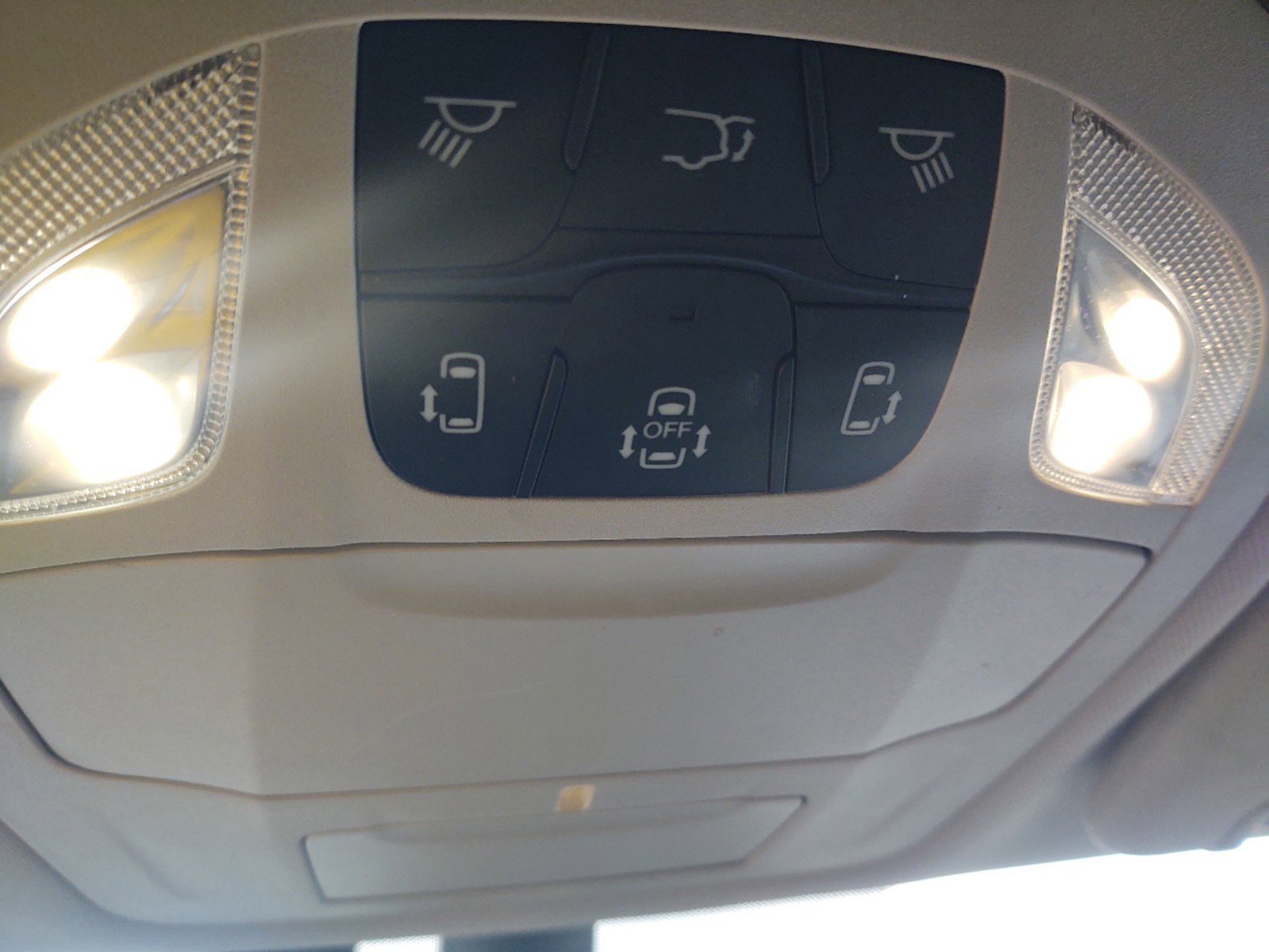 2021 Chrysler Pacifica Touring L - Photo 25