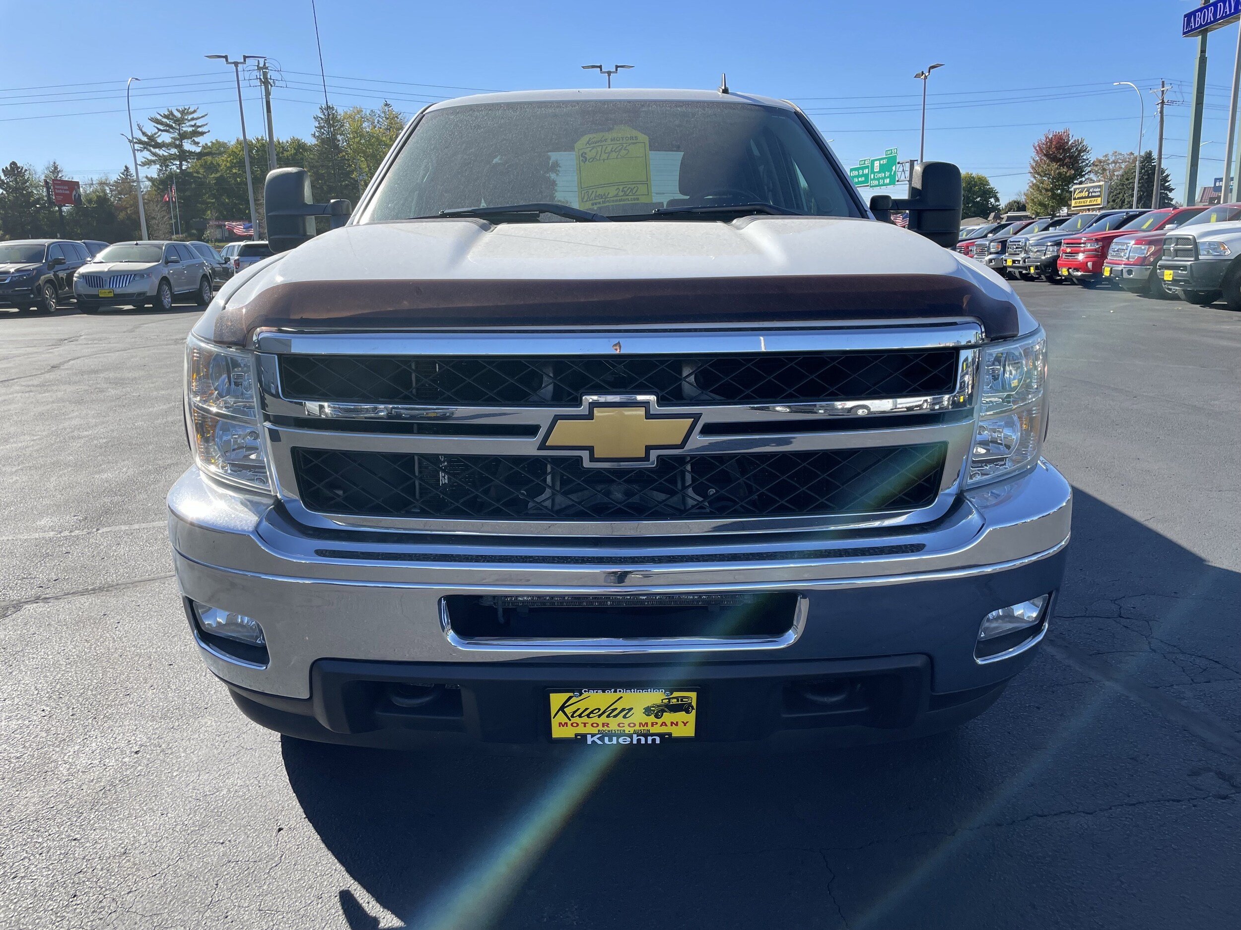2013 Chevrolet Silverado 2500HD LT photo 2