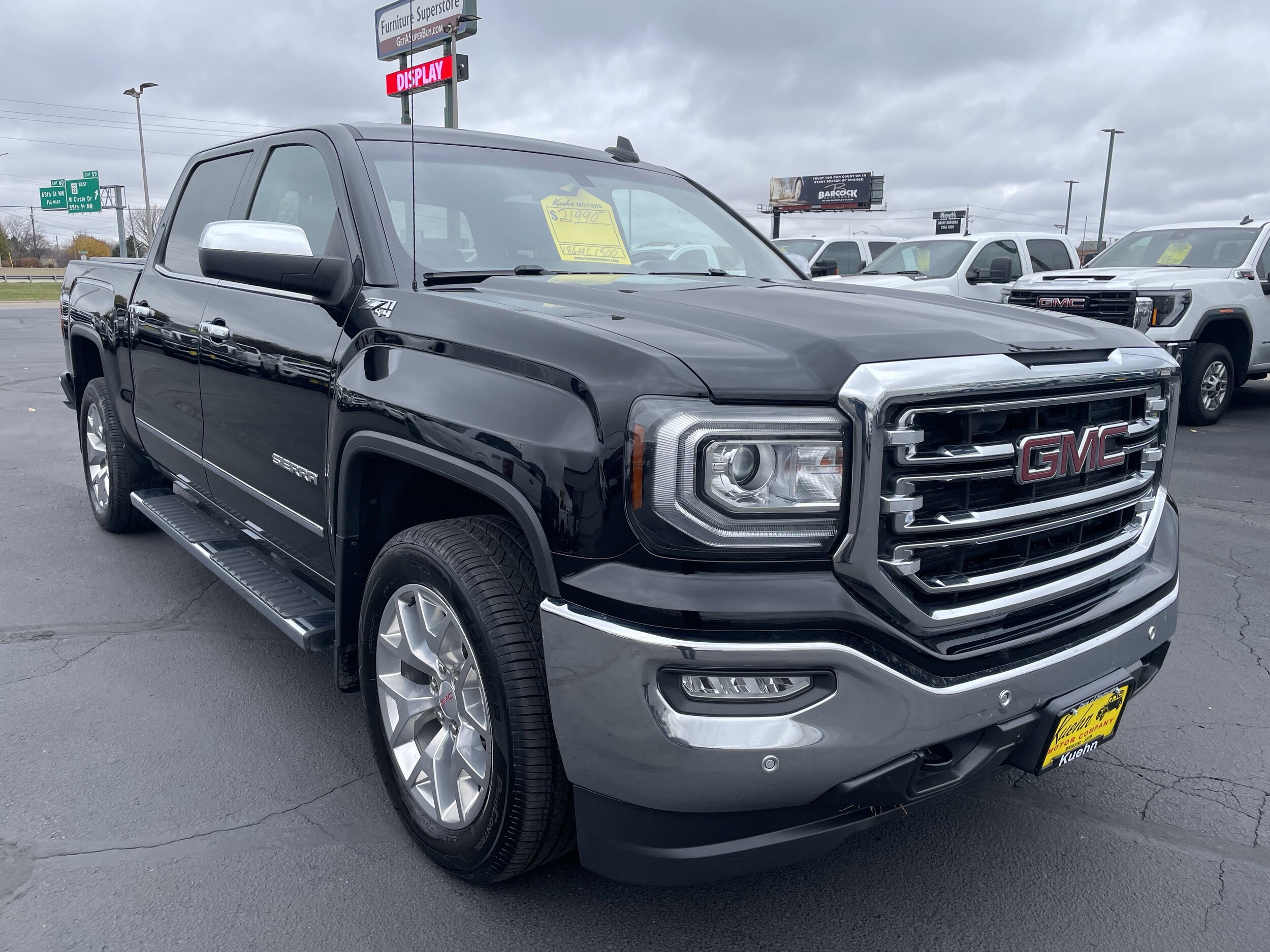2018 Gmc Sierra 1500 SLT photo 2