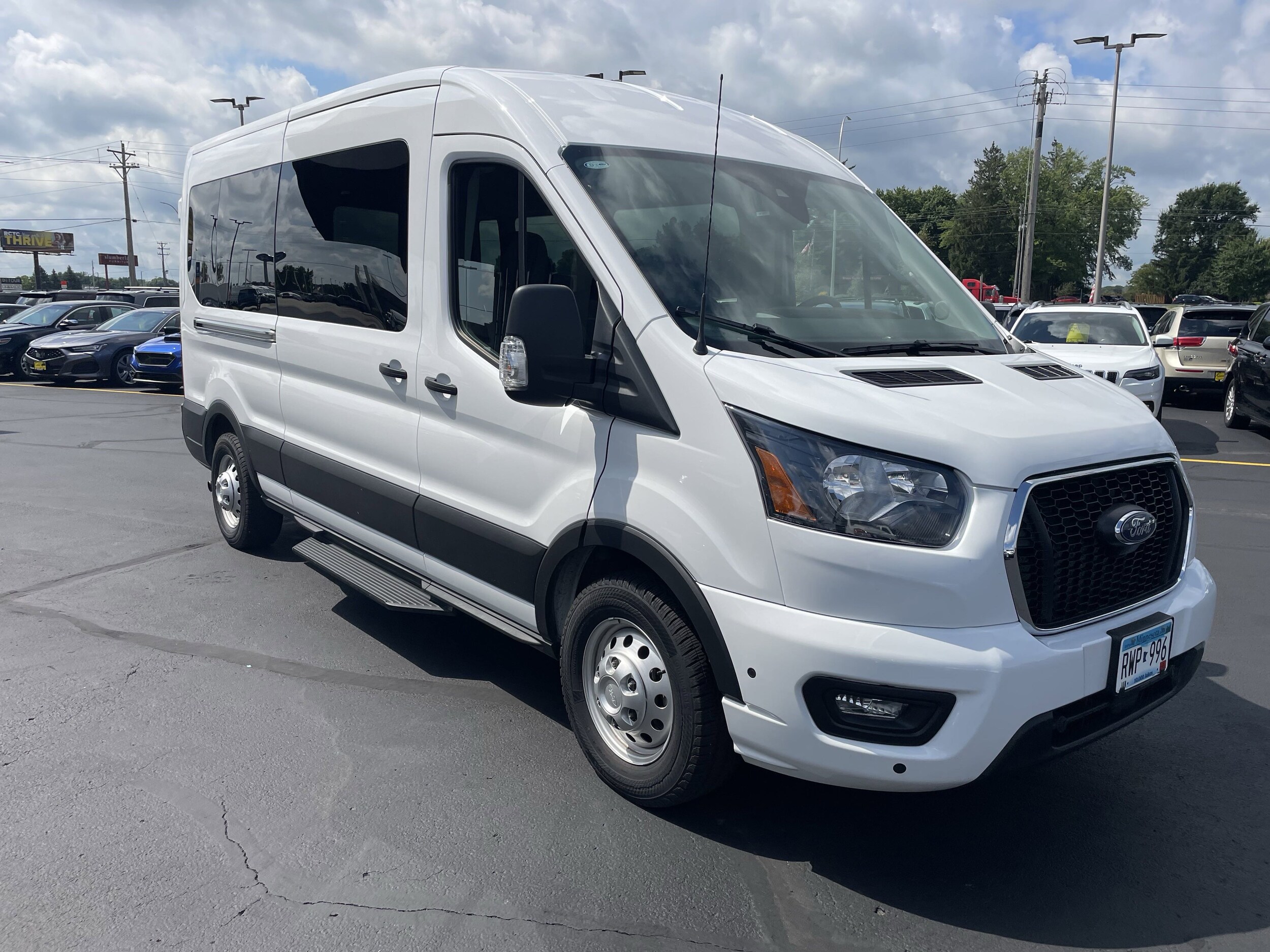 2025 Ford Transit Passenger Van XLT - Photo 7