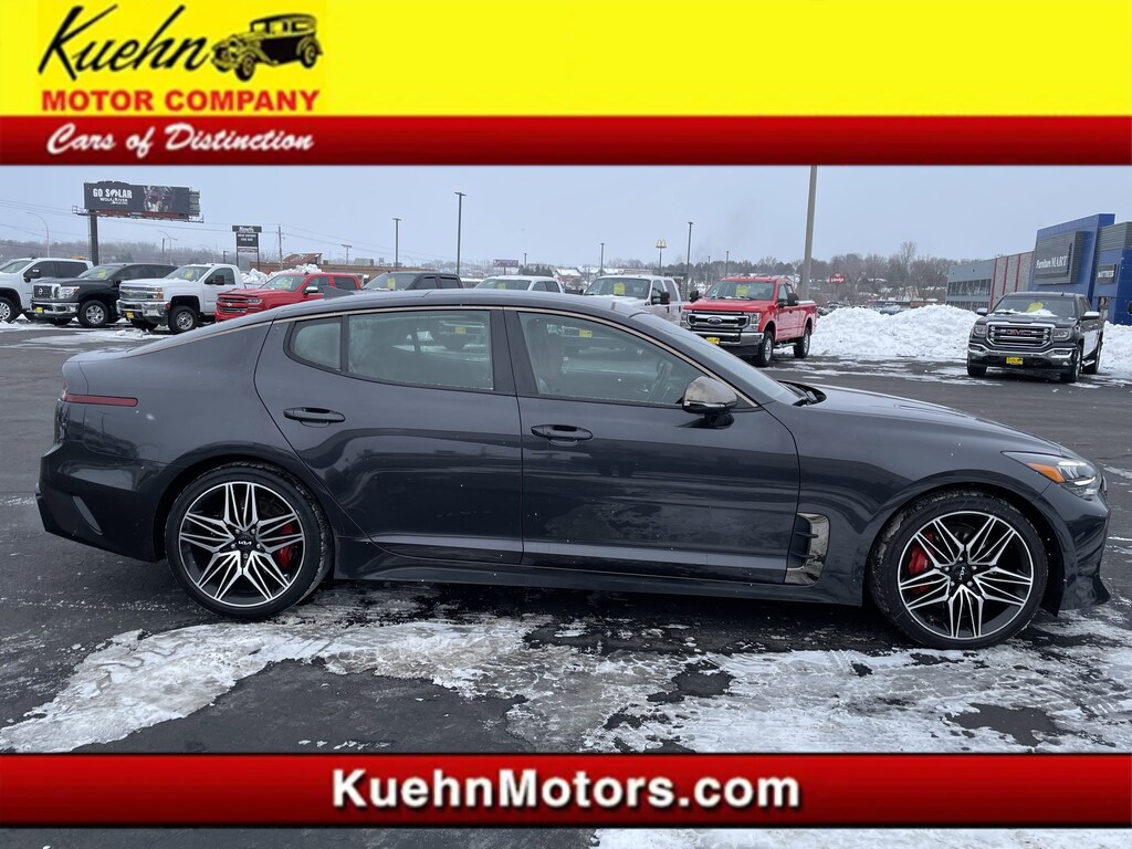 Used 2022 Kia Stinger GT1 Sedan