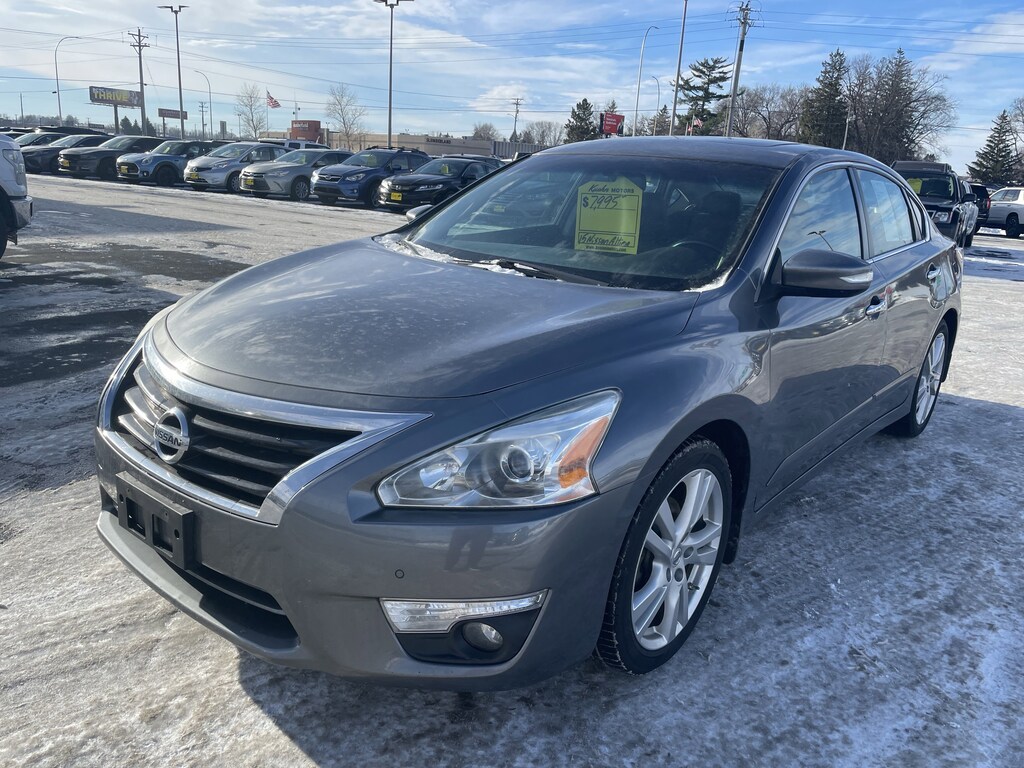 Used 2015 Nissan Altima 3.5 SL Sedan