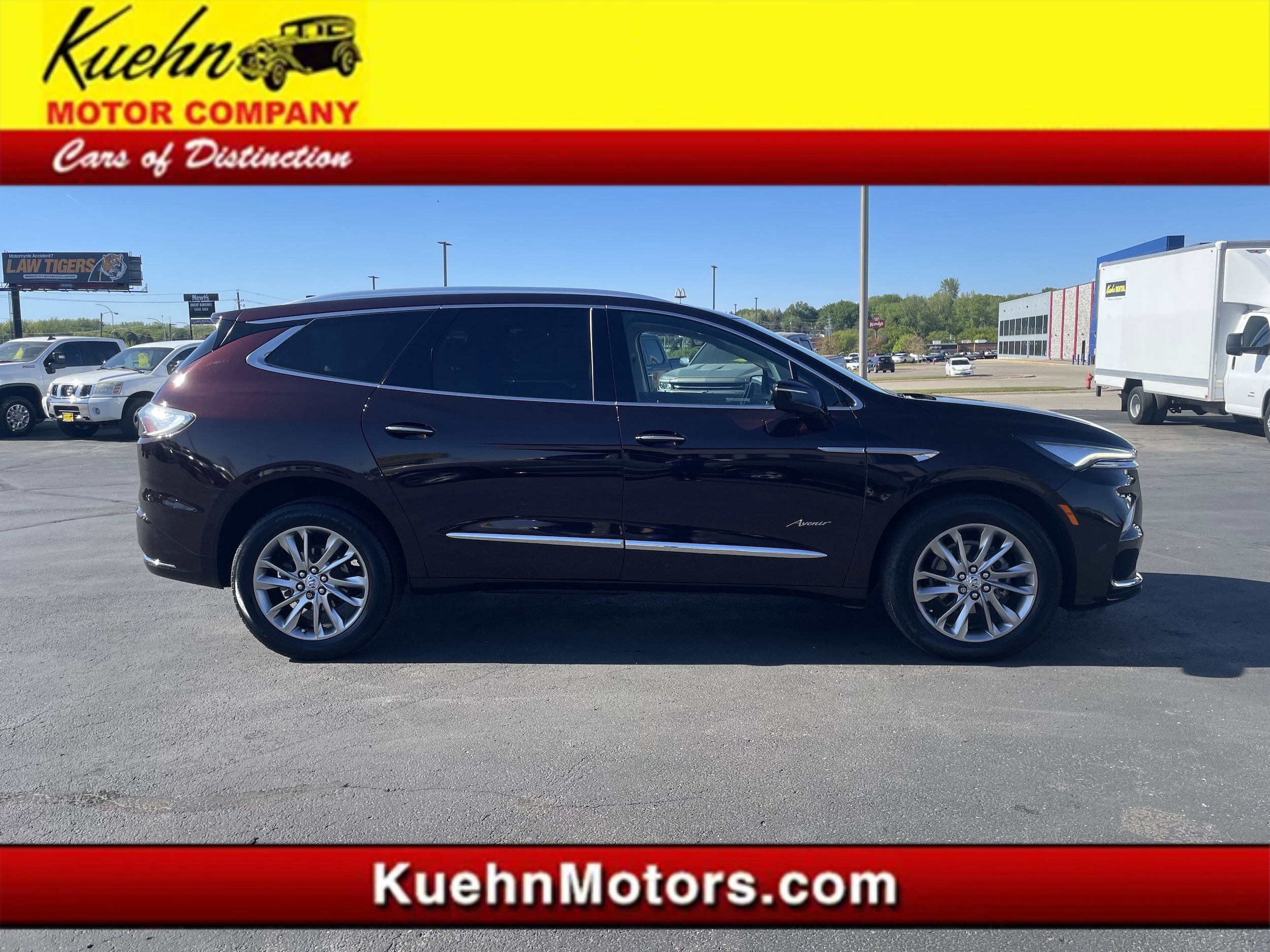 2023 Buick Enclave Avenir AWD's photo