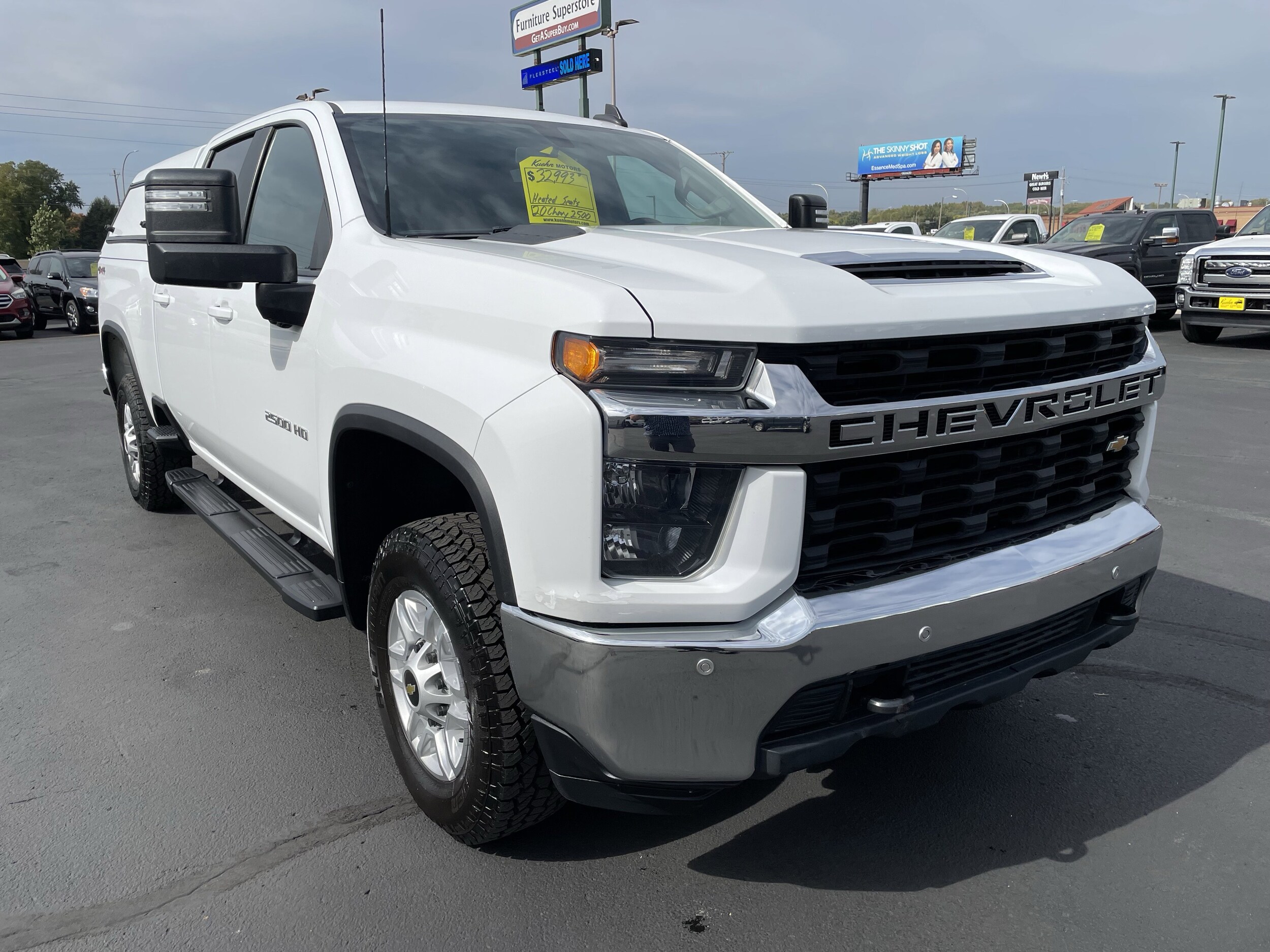 2020 Chevrolet Silverado 2500HD LT photo 2