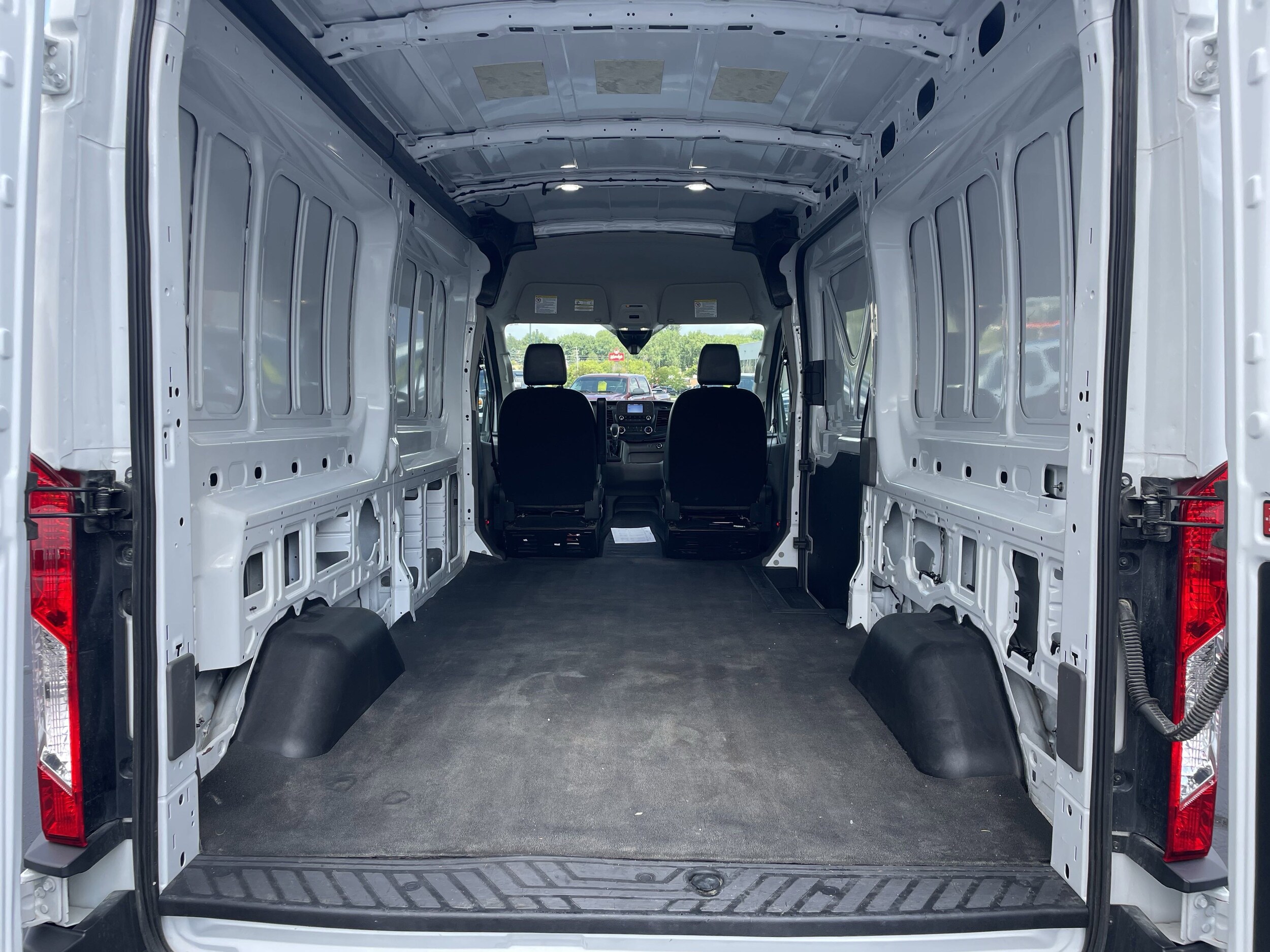 2023 Ford Transit Van Base - Photo 7