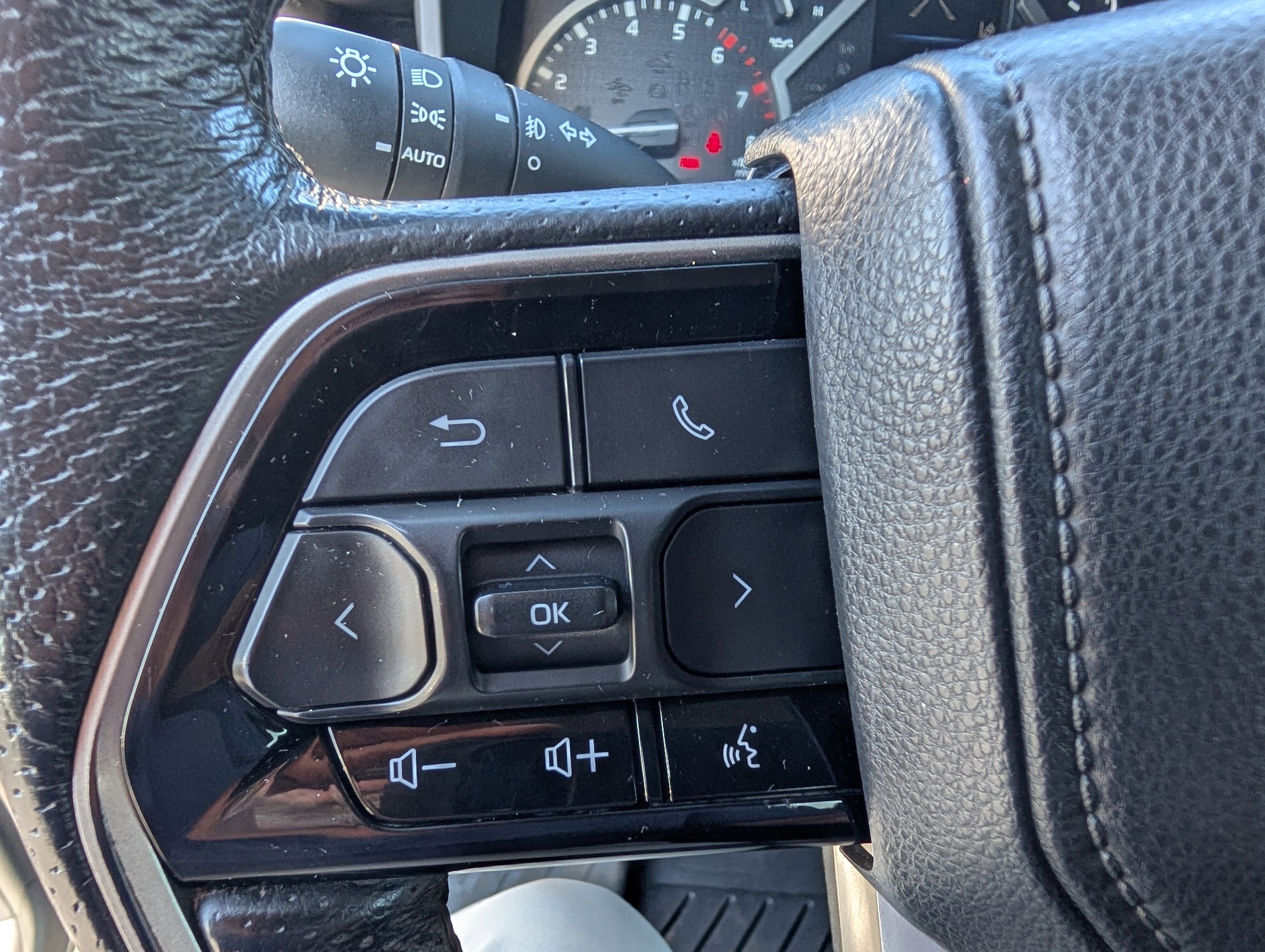 2022 Toyota Tundra SR5 - Photo 16