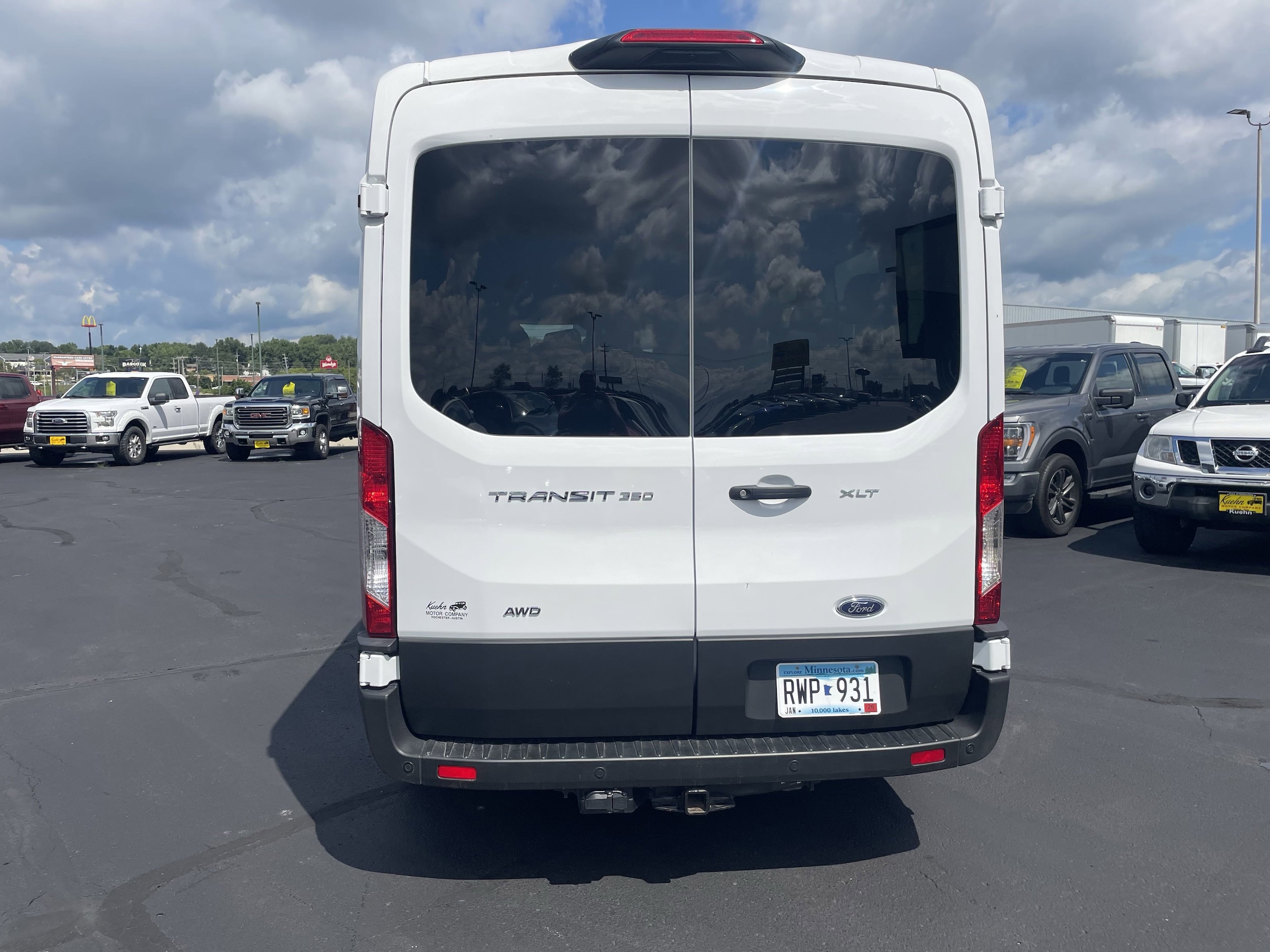 2024 Ford Transit Passenger Van XLT - Photo 4