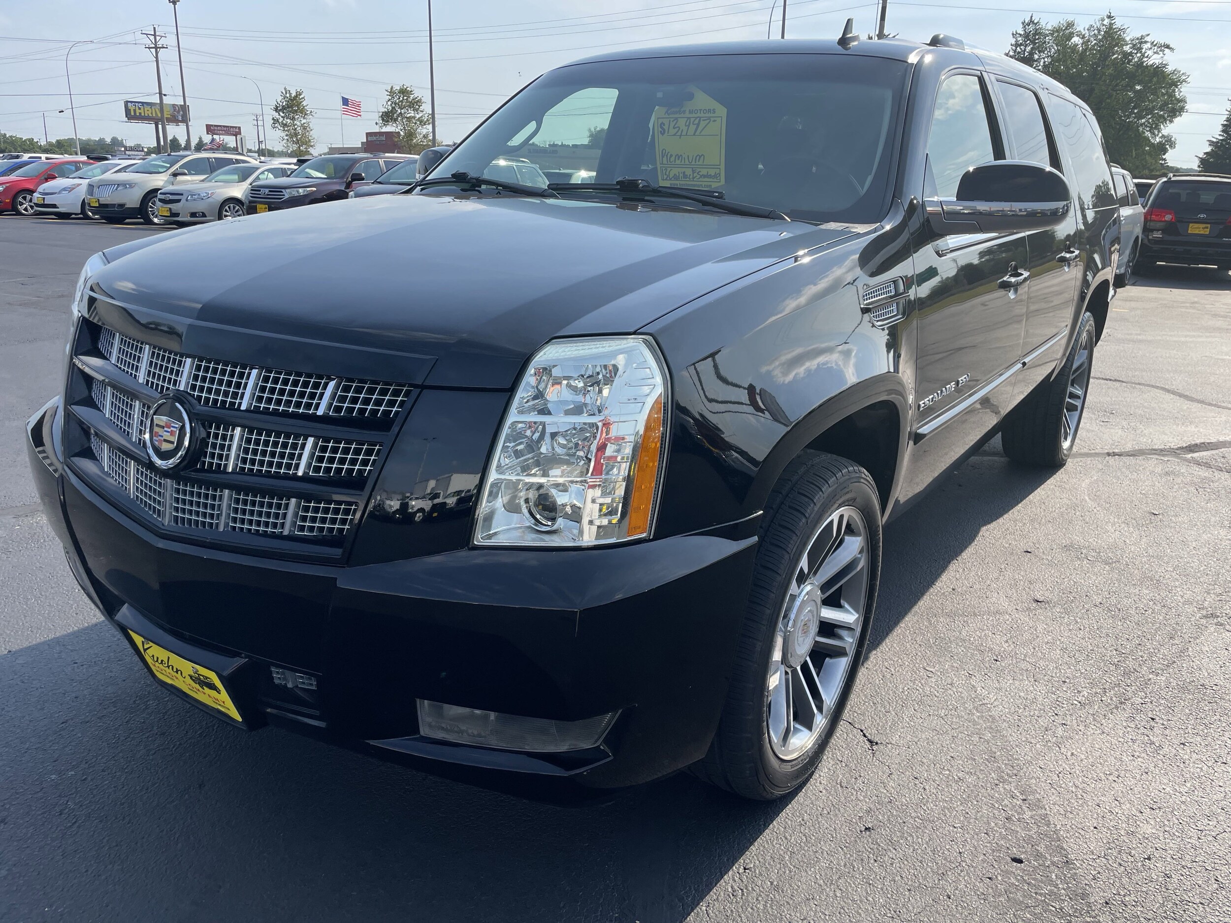 2013 Cadillac Escalade ESV Premium photo 4