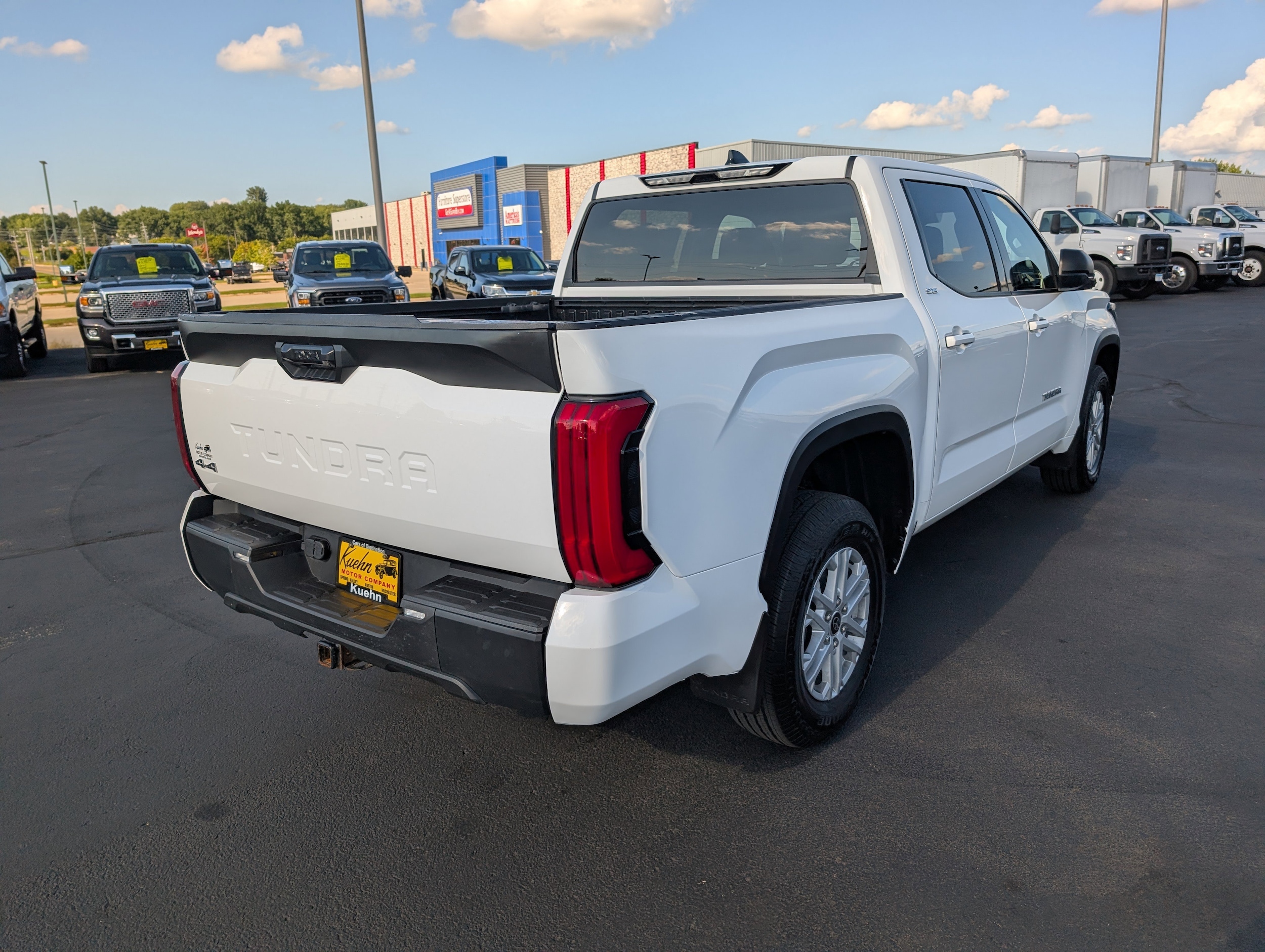 2022 Toyota Tundra SR5 - Photo 8