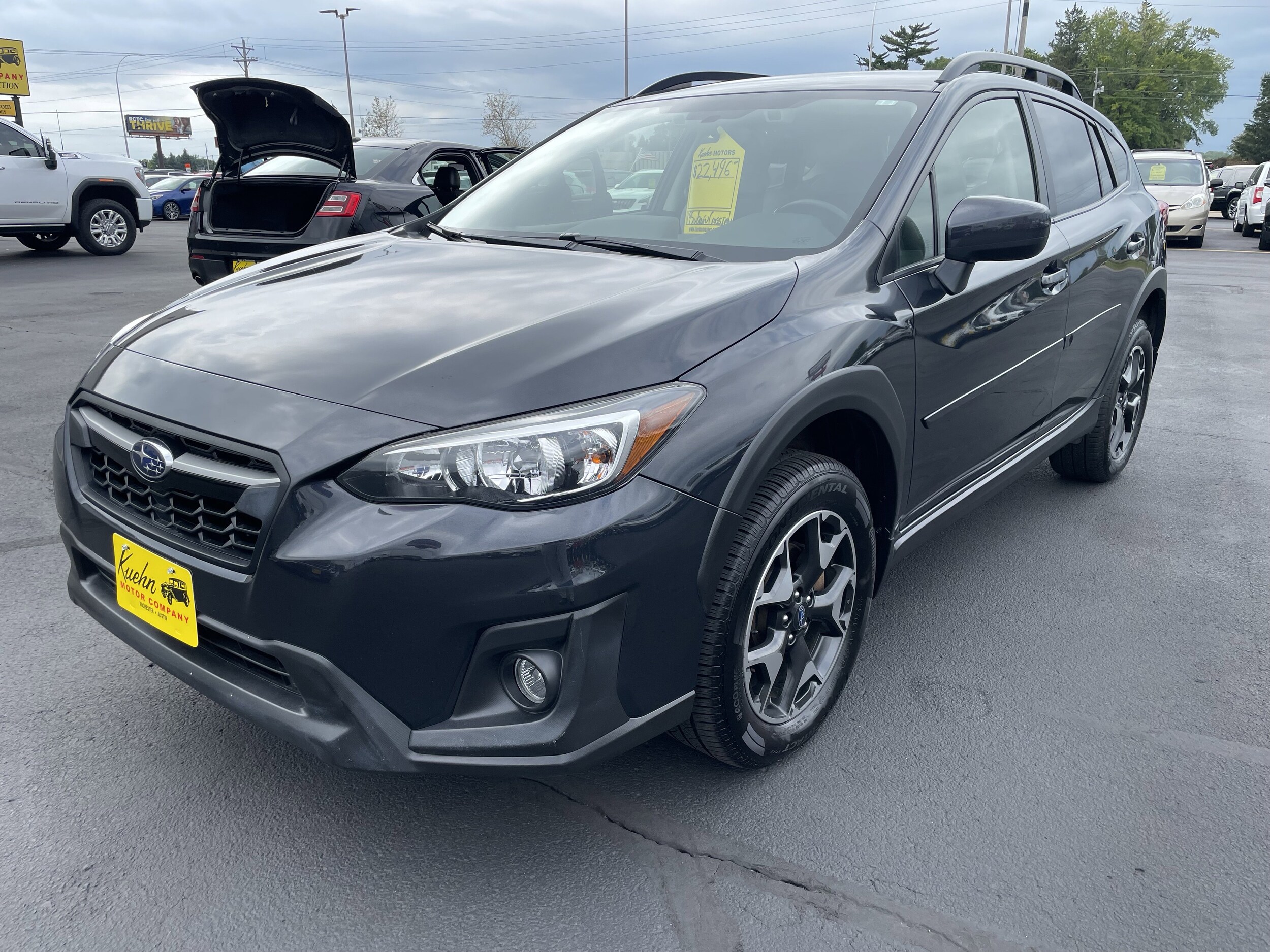 2019 Subaru Crosstrek 2.0i Premium photo 3