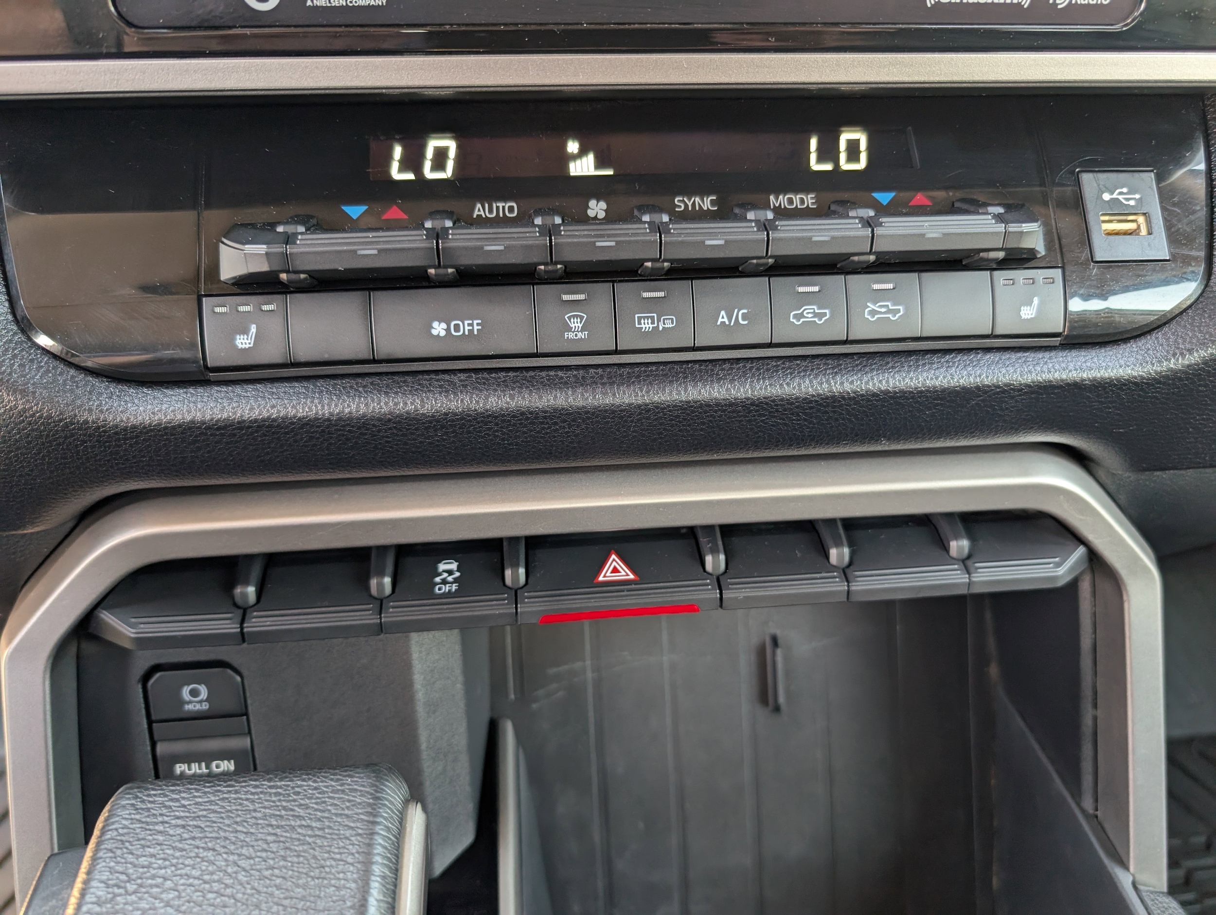 2022 Toyota Tundra SR5 - Photo 21