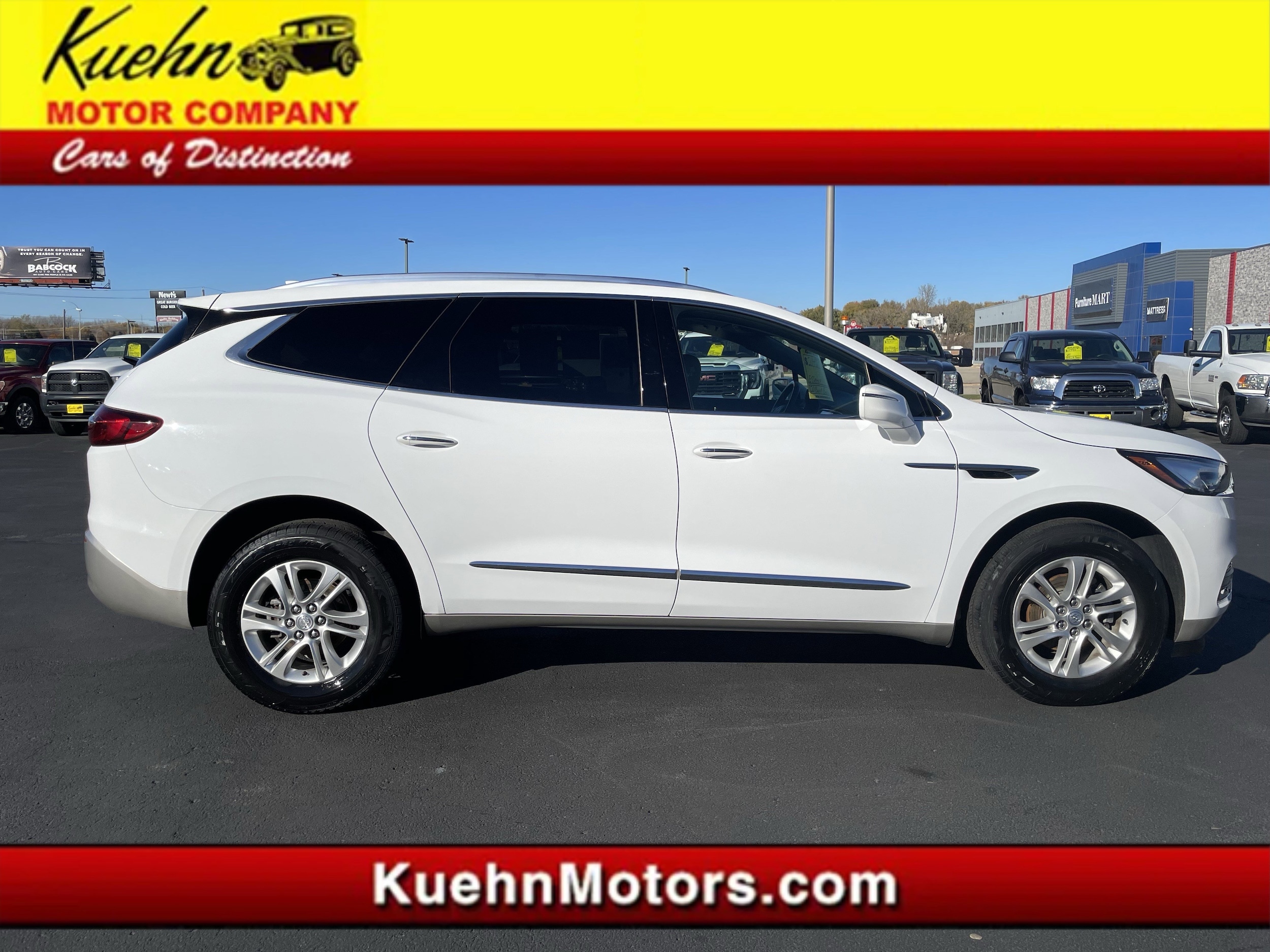 2020 Buick Enclave Essence's photo