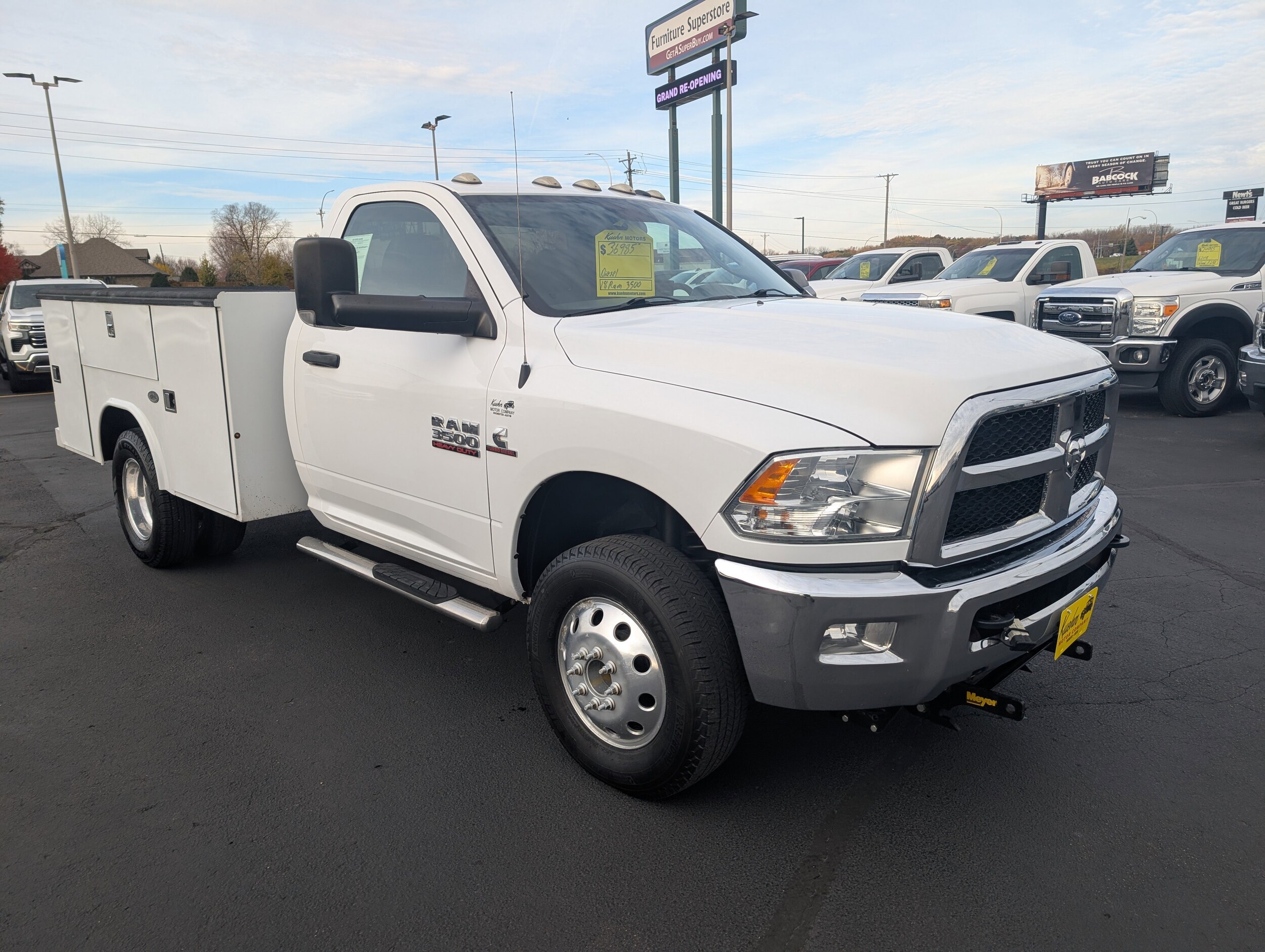 2018 Ram 3500 Tradesman SLT photo 2