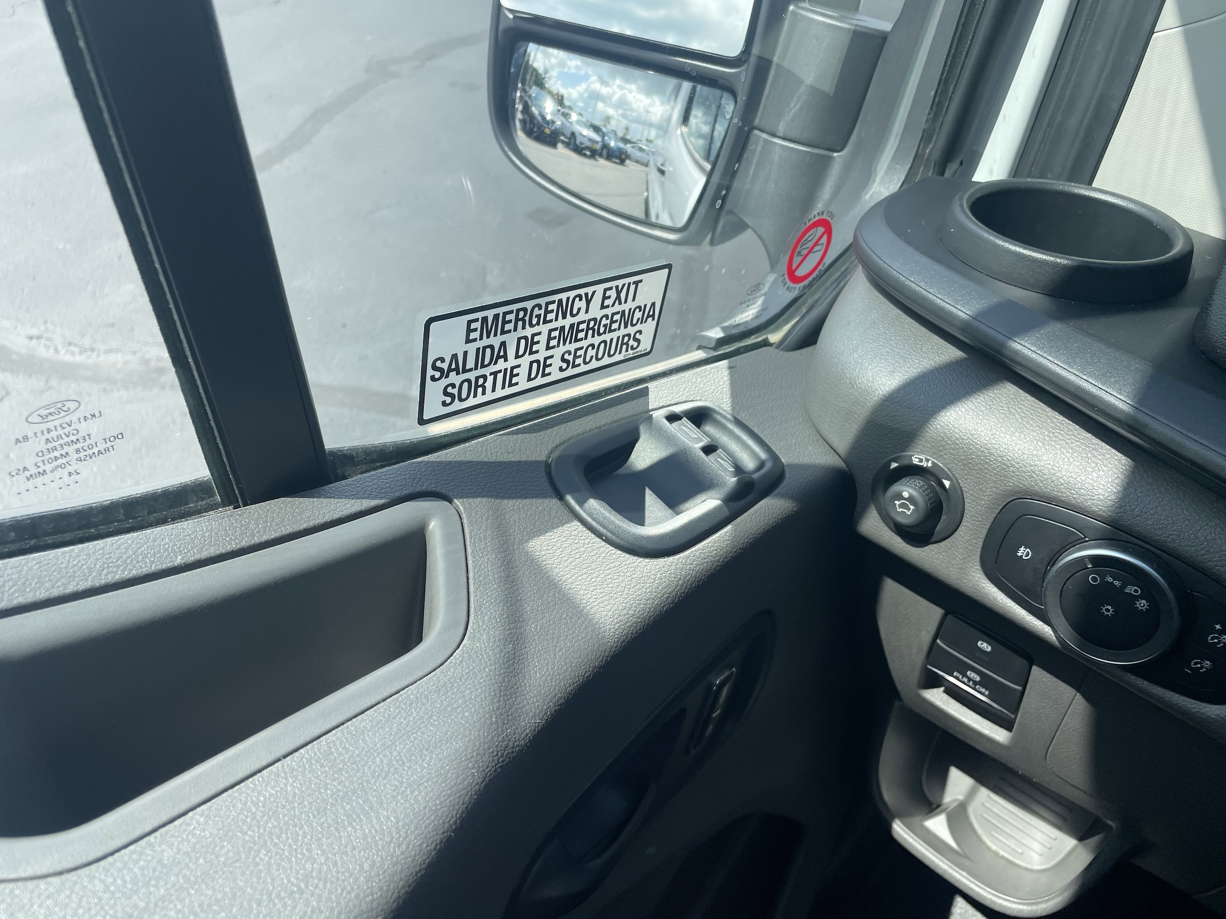 2024 Ford Transit Passenger Van XLT - Photo 14