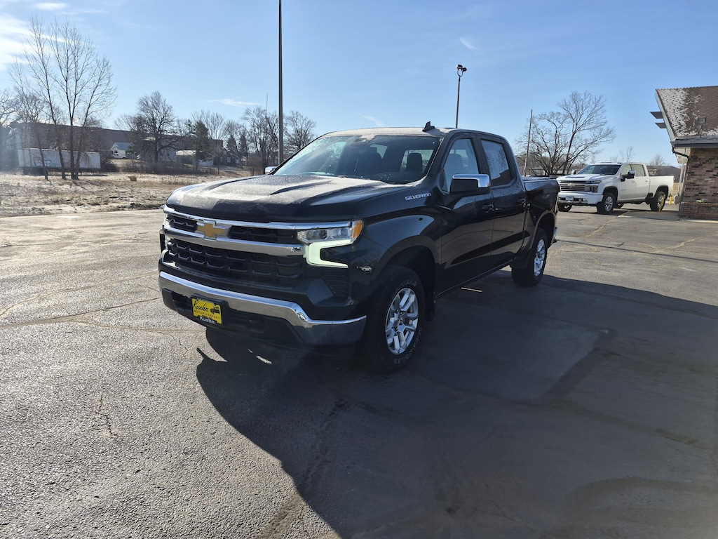 Used 2023 Chevrolet Silverado 1500 LT w/1LT Truck Crew Cab