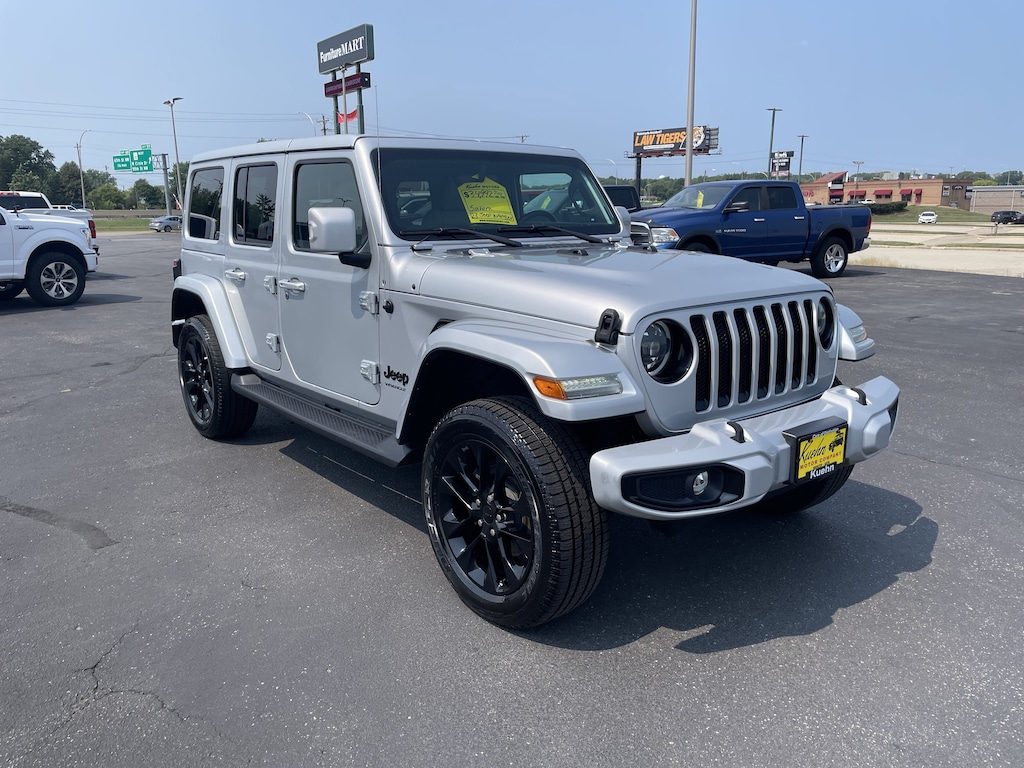 Used 2023 Jeep Wrangler 4-DOOR SAHARA 4X4 SUV