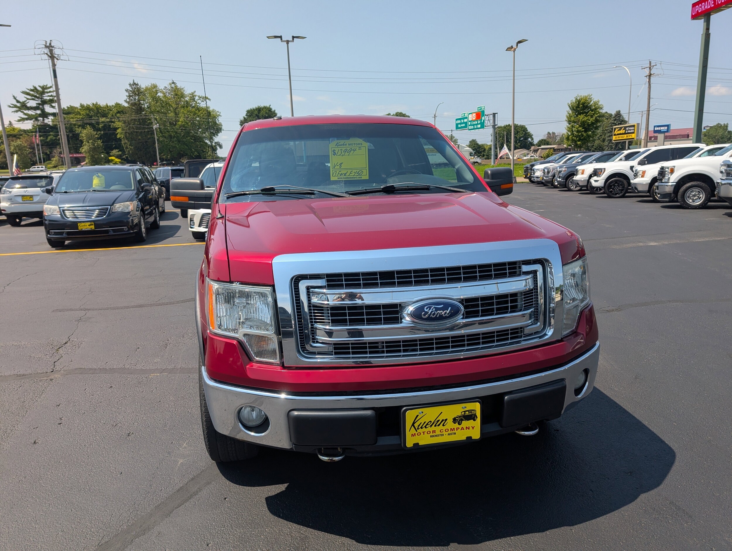 2013 Ford F-150 XLT photo 2