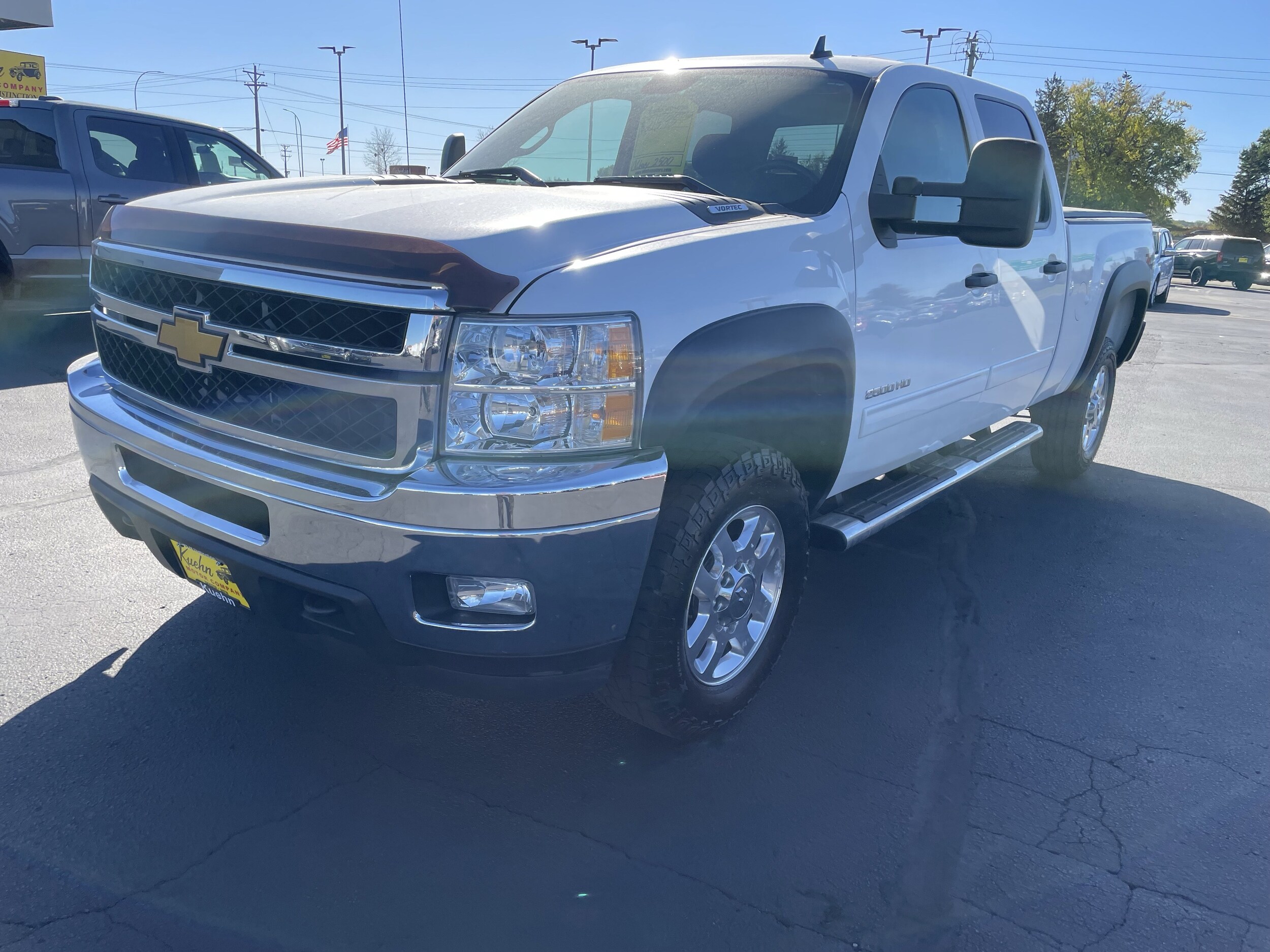 2013 Chevrolet Silverado 2500HD LT photo 3