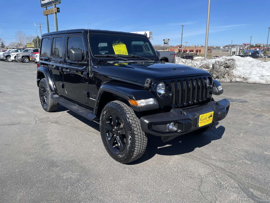 Used 2023 Jeep Wrangler 4-DOOR SAHARA 4X4 SUV
