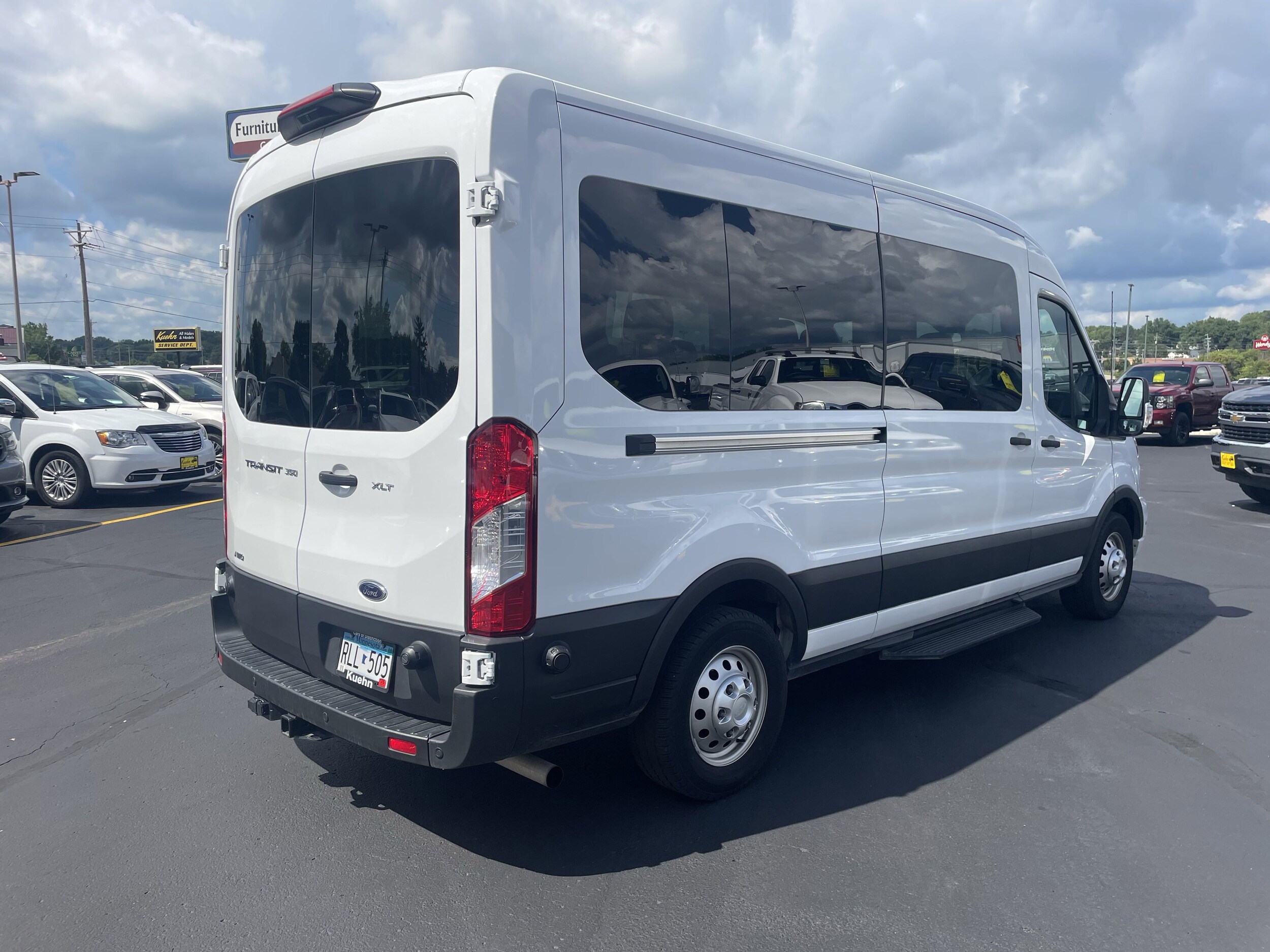 2024 Ford Transit Passenger Van XLT - Photo 7