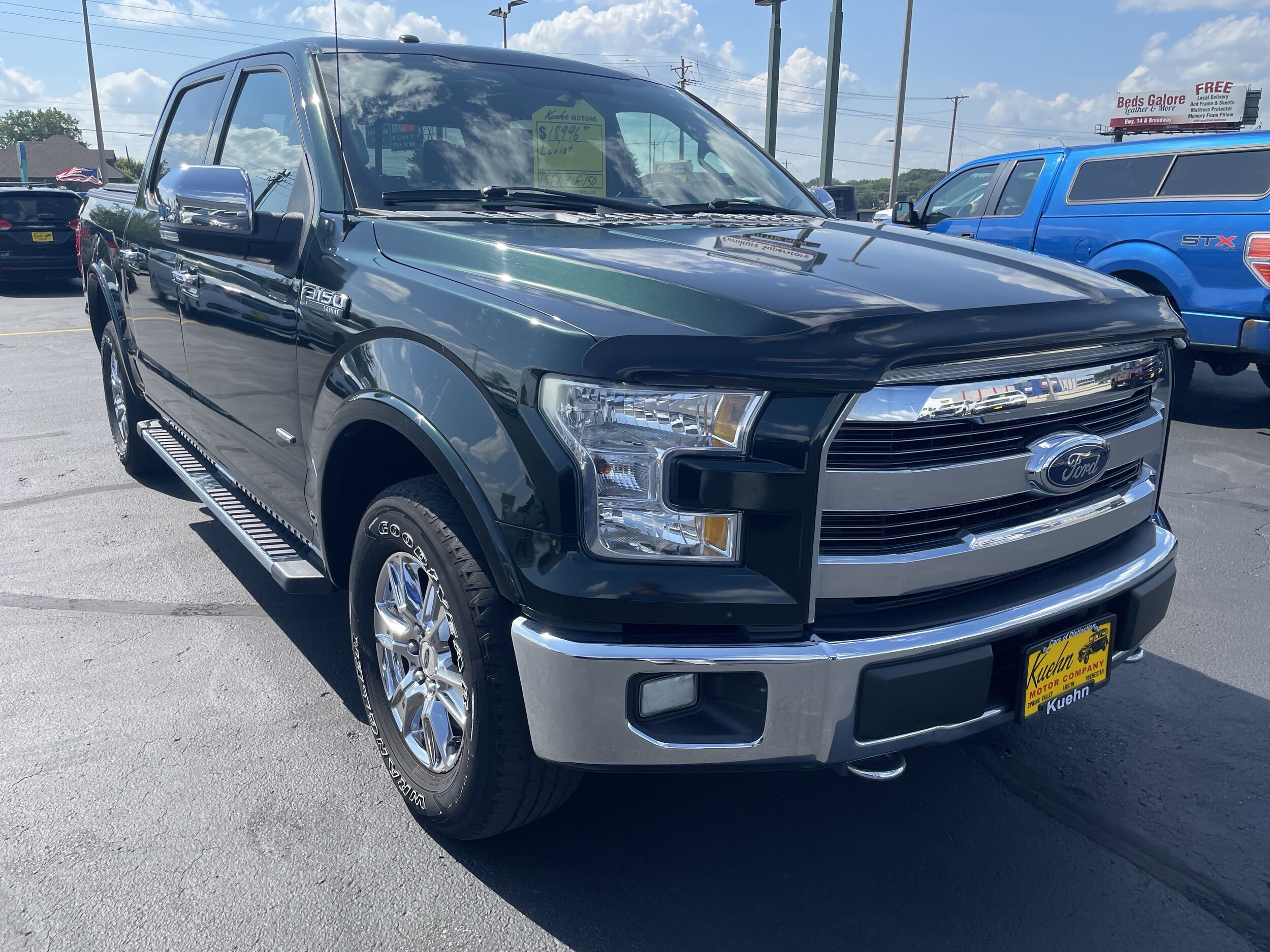 2015 Ford F-150 Lariat photo 2