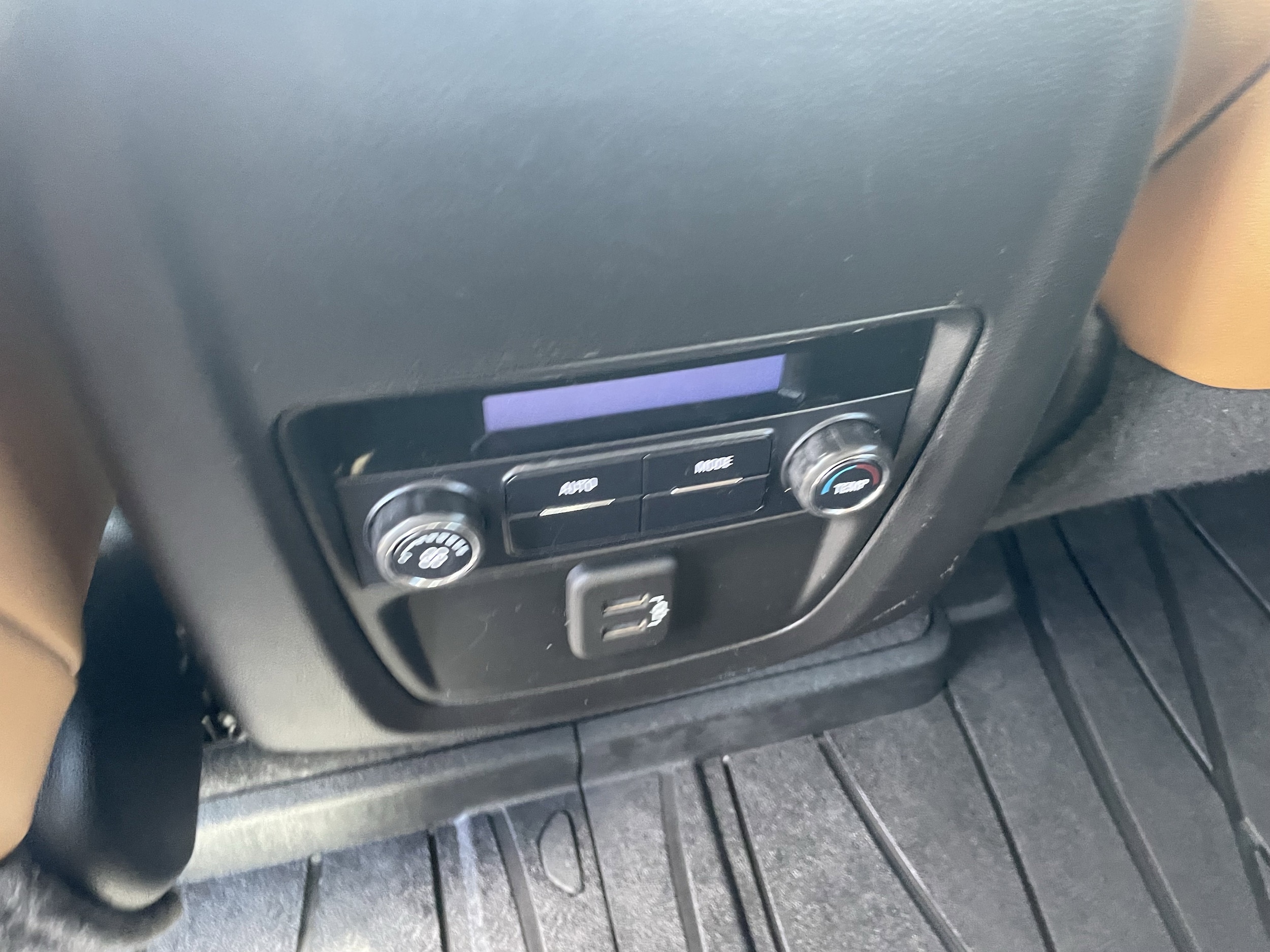 2020 Buick Enclave Essence - Photo 28