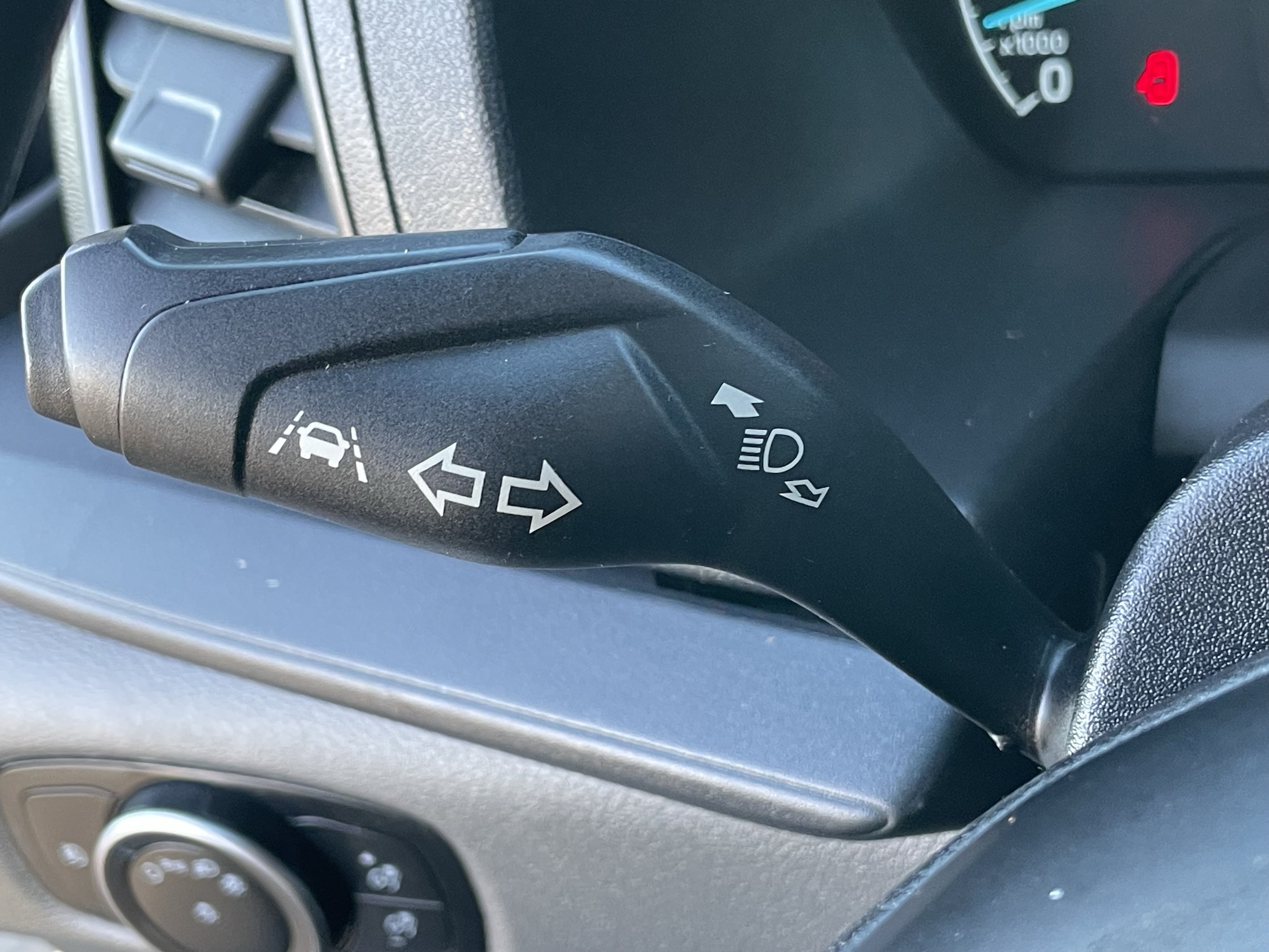 2022 Ford Transit Passenger Van XLT - Photo 16
