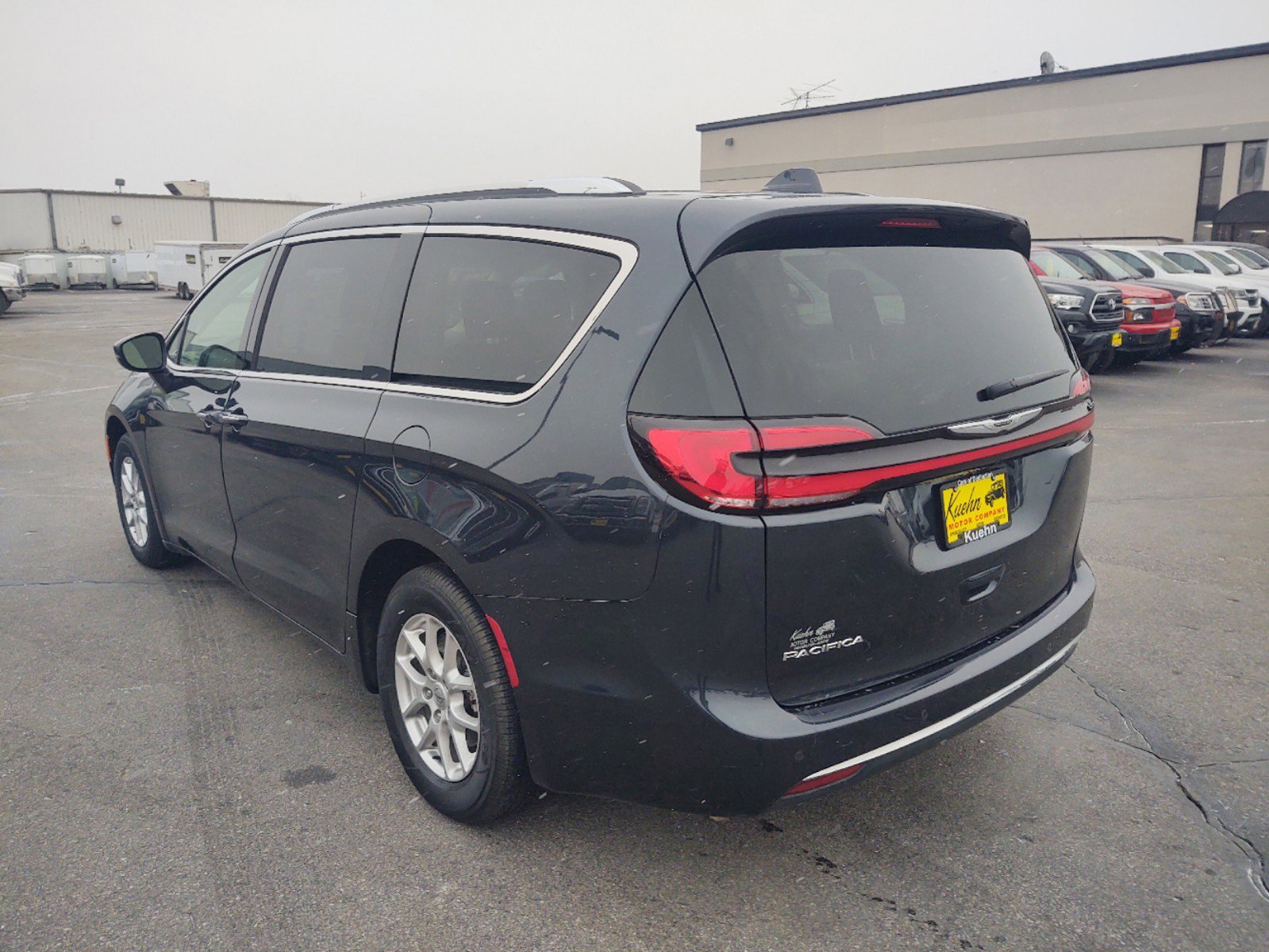 2021 Chrysler Pacifica Touring L - Photo 6