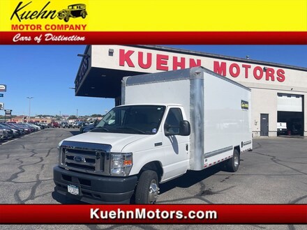 2022 Ford E-350 Cutaway Base Truck