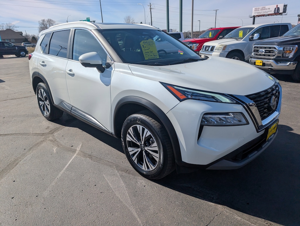 Used 2023 Nissan Altima 2.5 SV Sedan