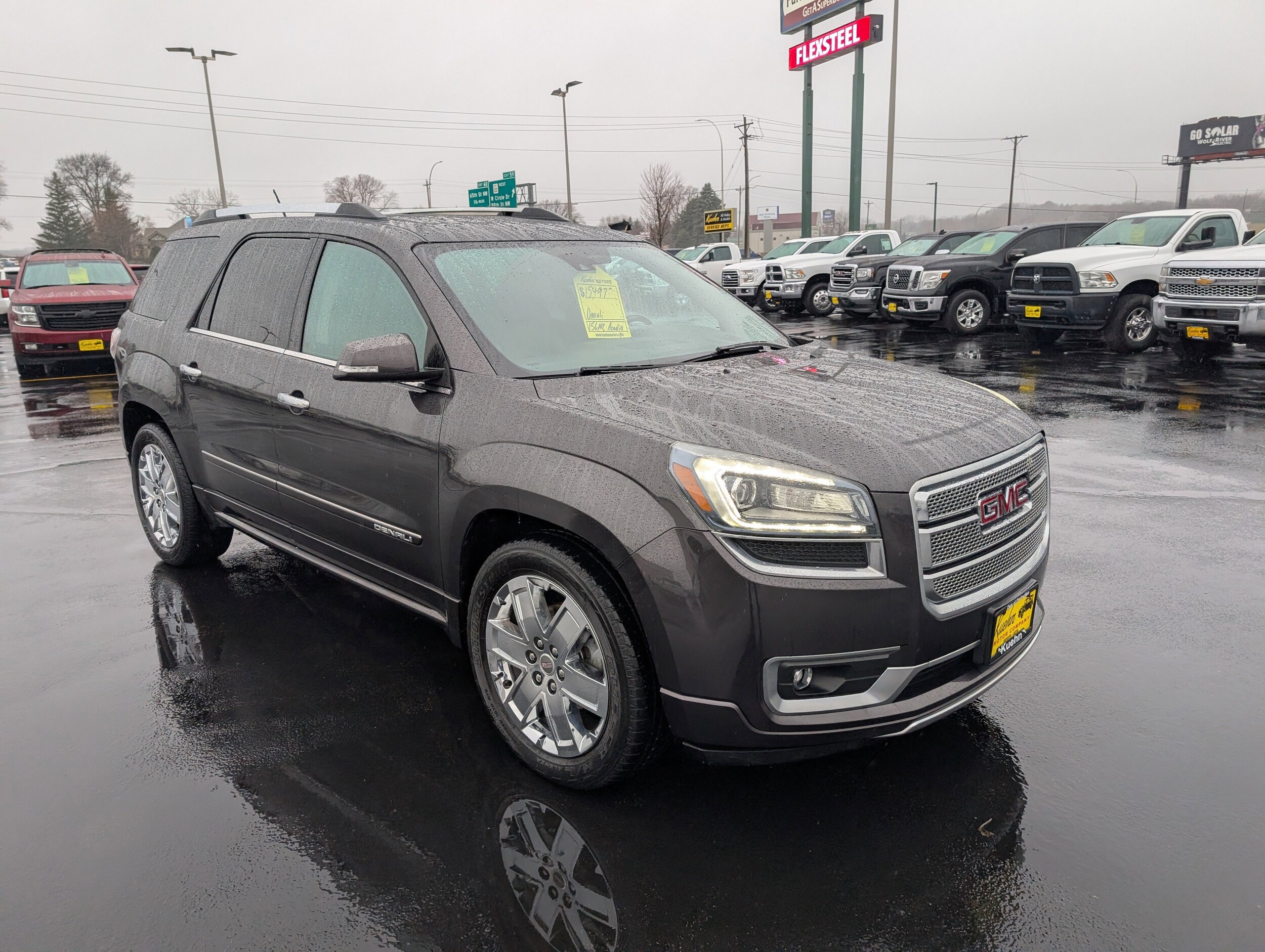 2015 Gmc Acadia Denali photo 2