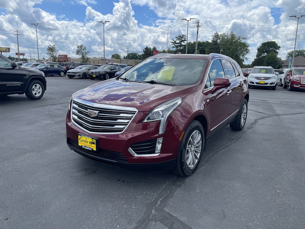 Used 2017 CADILLAC XT5 Luxury SUV