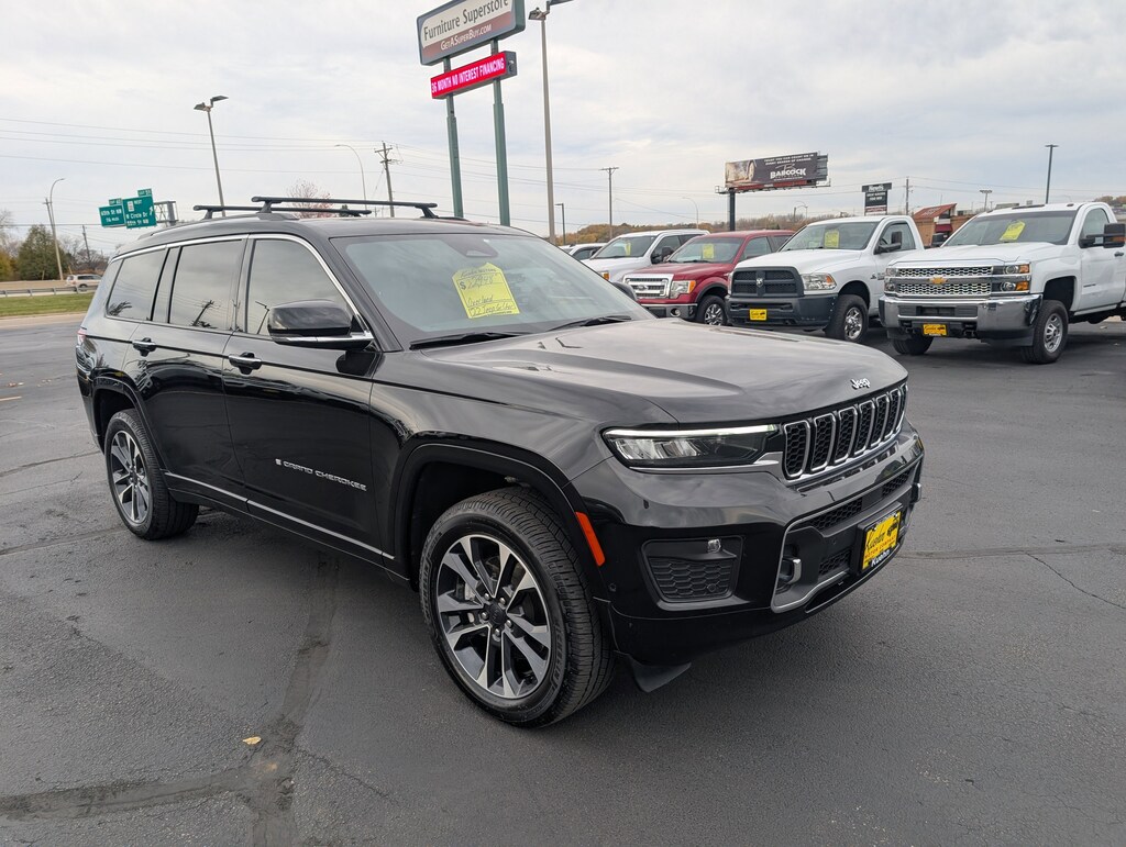 Used 2022 Jeep New Grand Cherokee Overland SUV