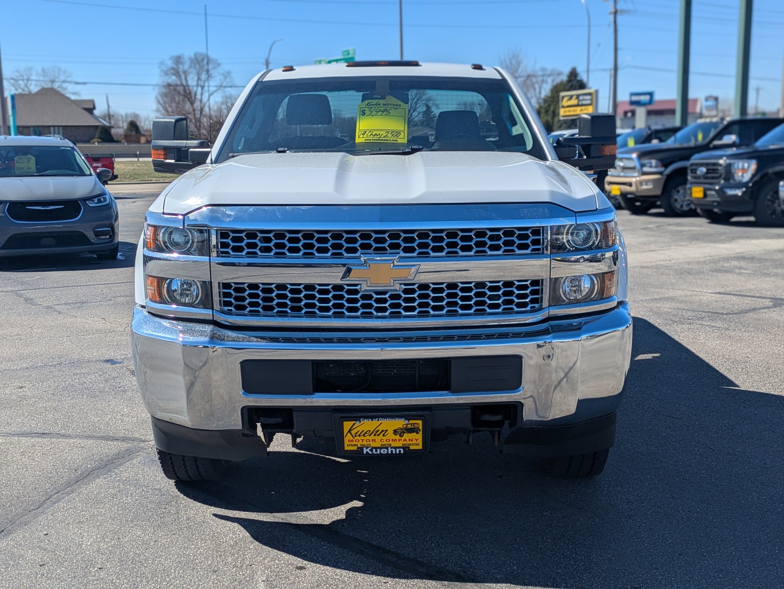 2019 Chevrolet Silverado 2500HD photo 3