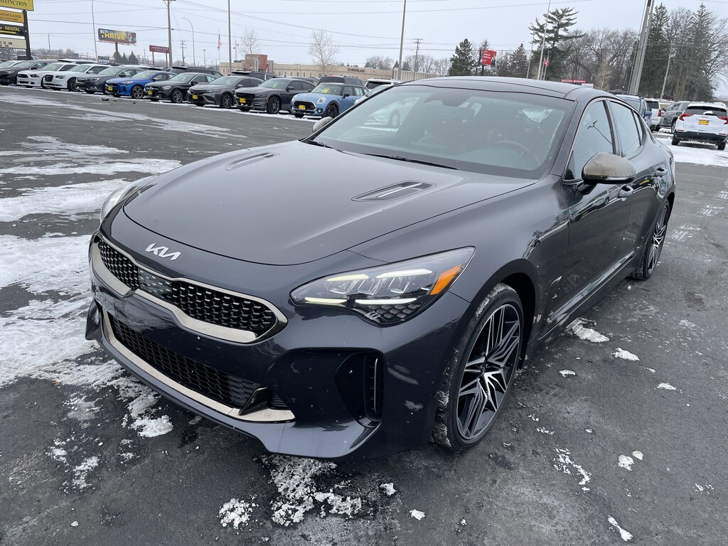 Used 2022 Kia Stinger GT1 Sedan