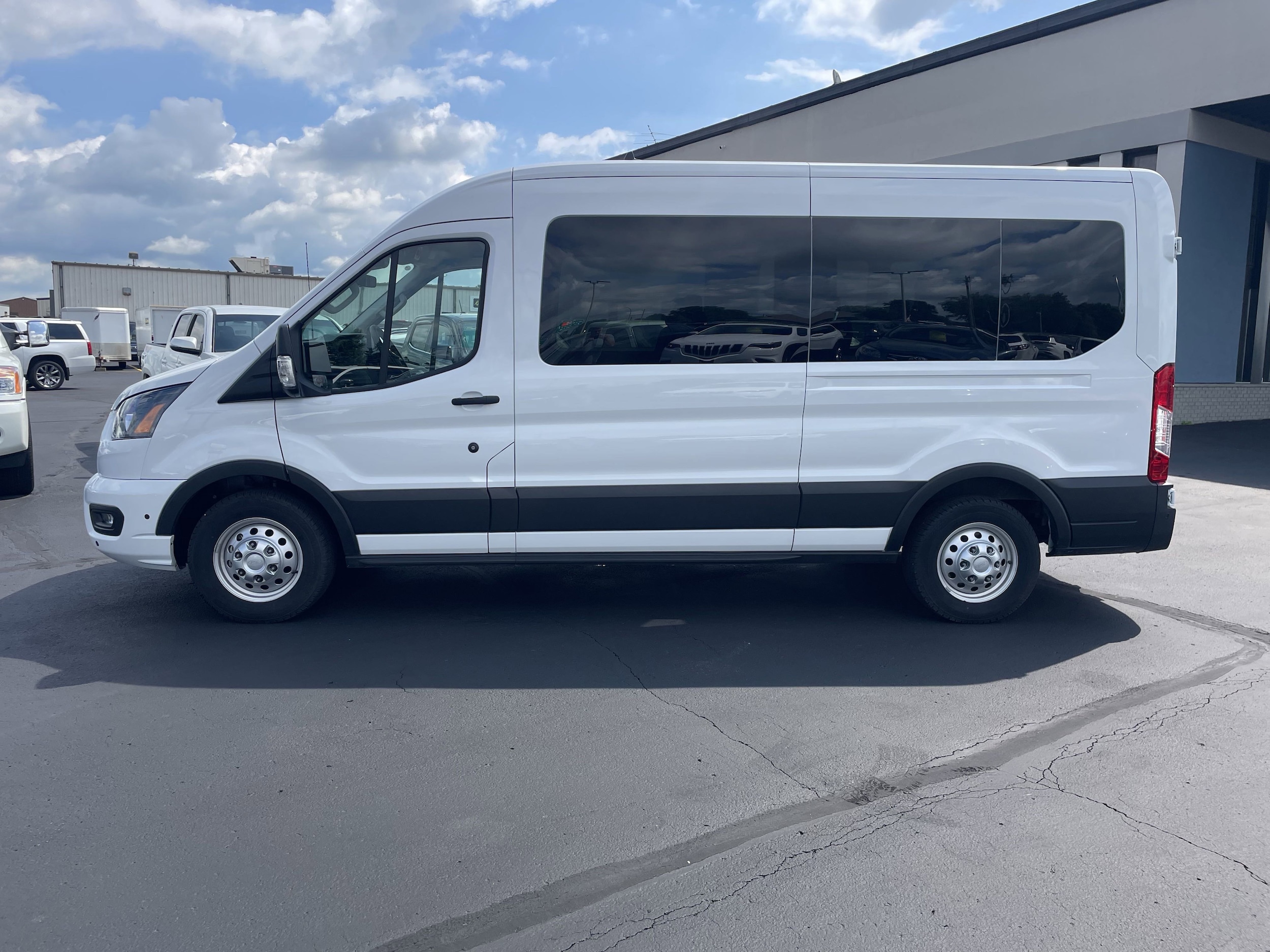 2025 Ford Transit Passenger Van XLT - Photo 2