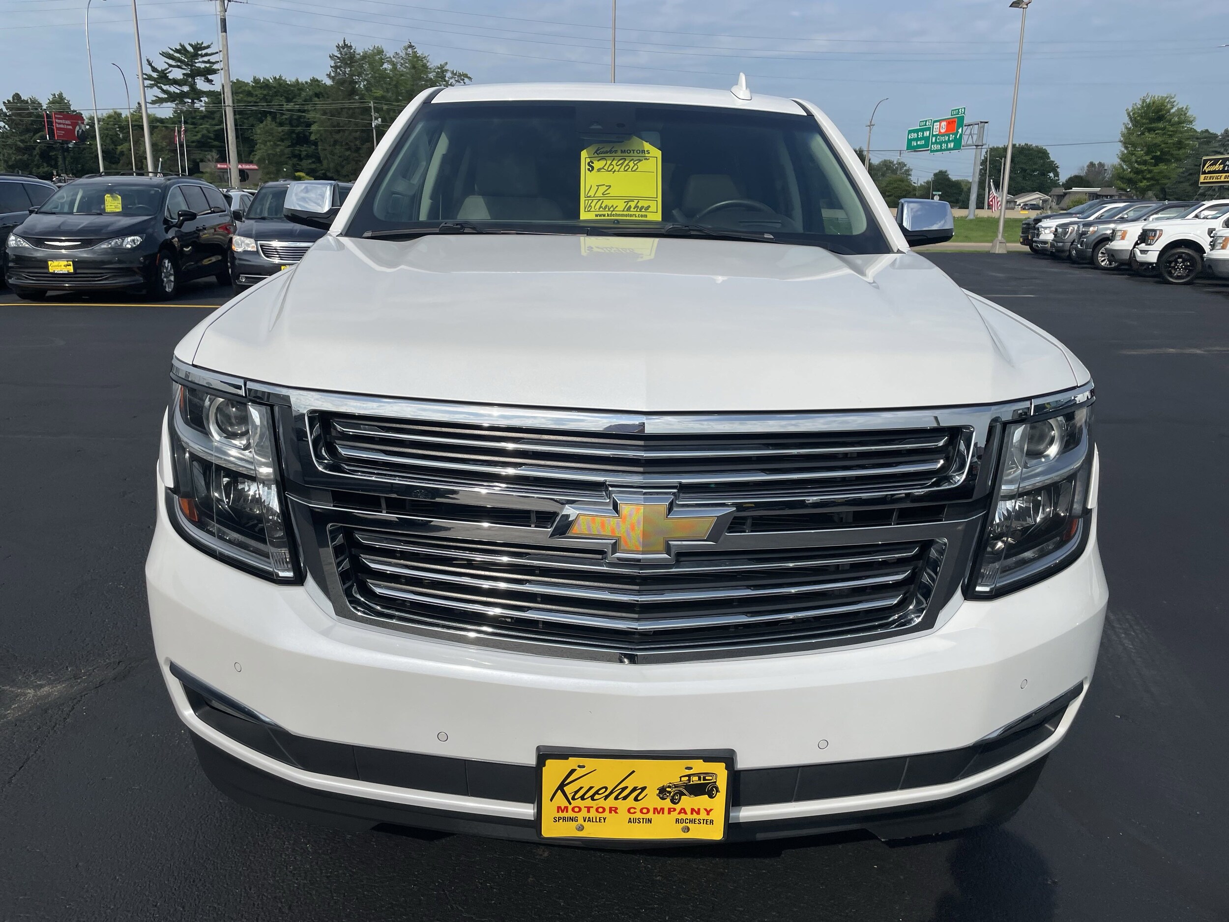 2016 Chevrolet Tahoe LTZ photo 3