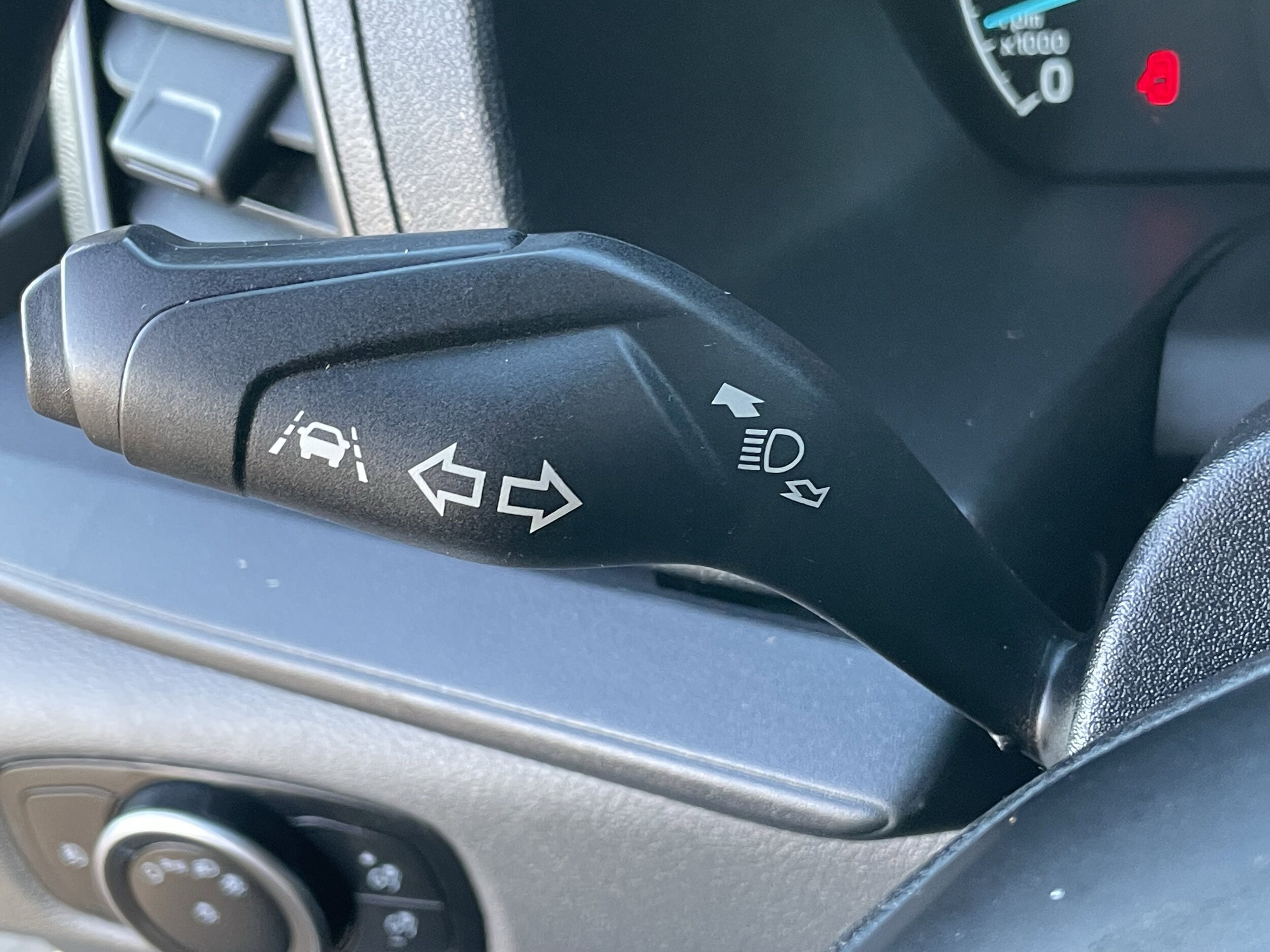 2022 Ford Transit Passenger Van XLT - Photo 16